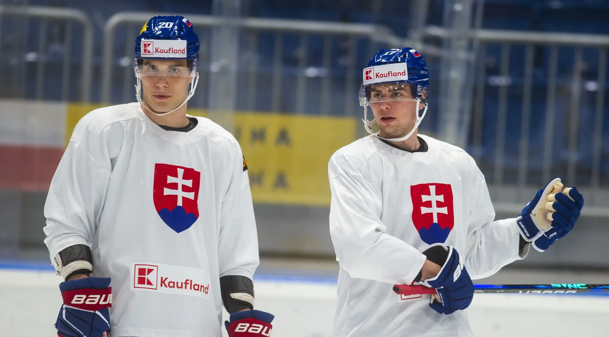 Juraj Slafkovský a Šimon Nemec.