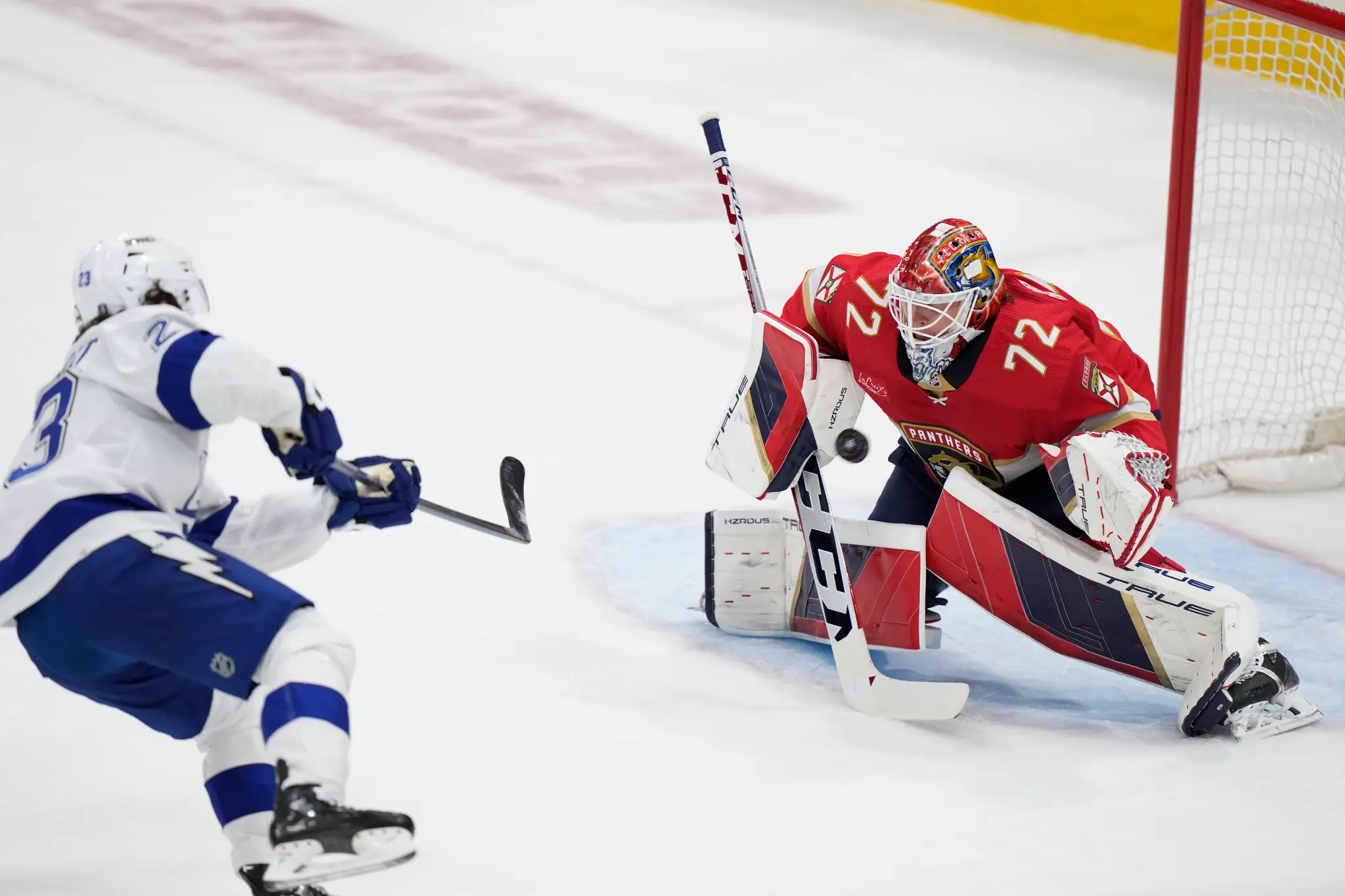 Sergej Bobrovskij predviedol v NHL neskutočný zákrok. 