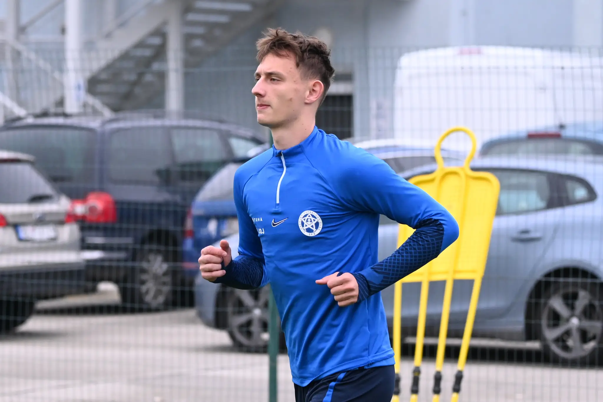 Dominik Hollý na zraze seniorskej reprezentácie.
