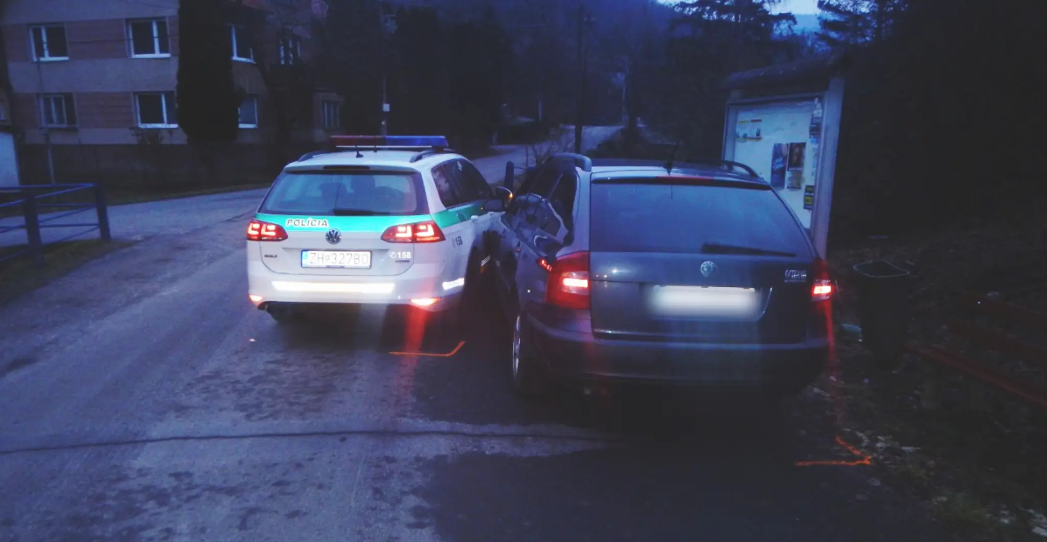 Auto, ktoré polícia zabavila cudzincovi.