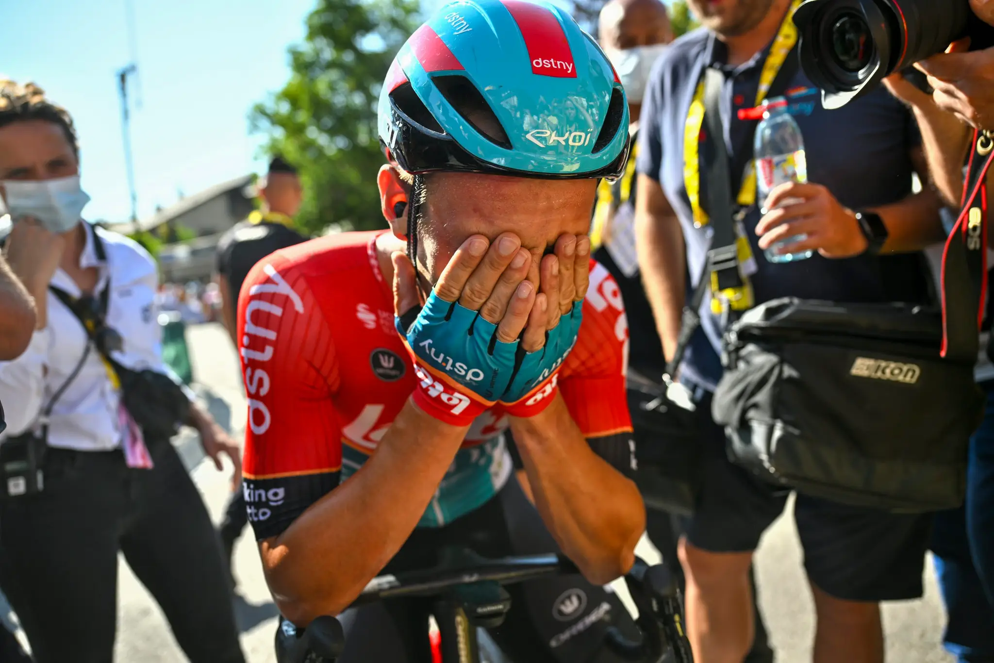 Victor Campenaerts triumfoval v 18. etape Tour de France