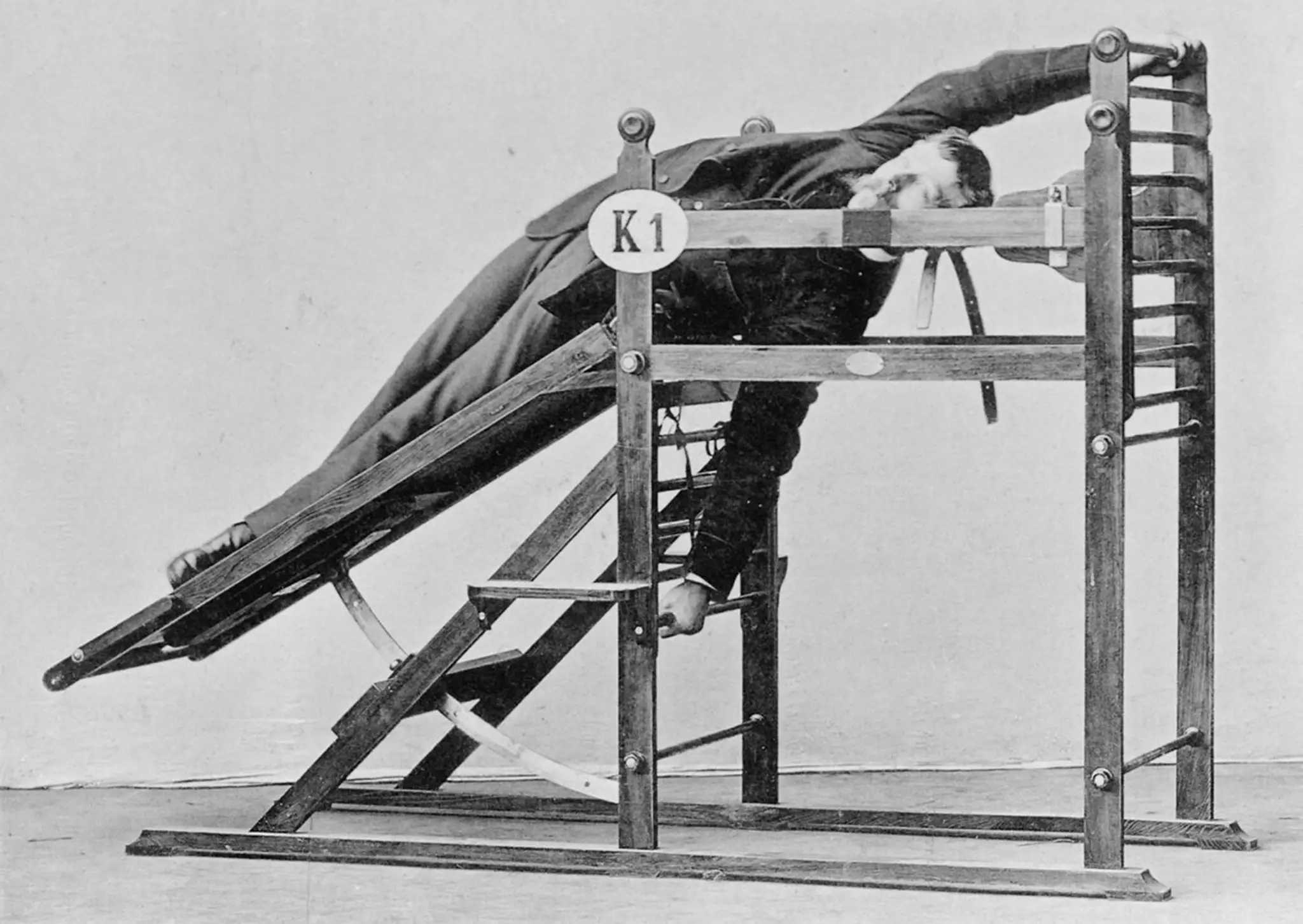 Posilňovňa z roku 1892.