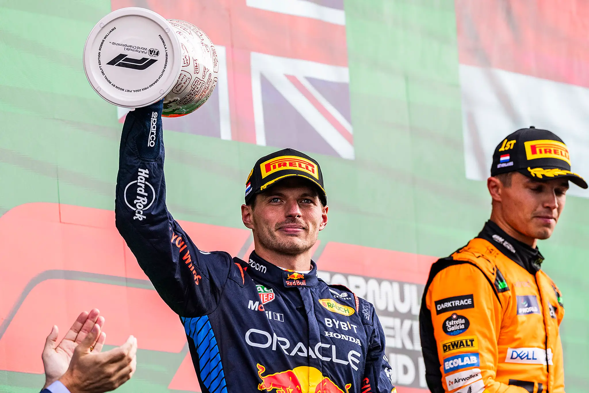 Max Verstappen sa musel uspokojiť s druhým miestom.