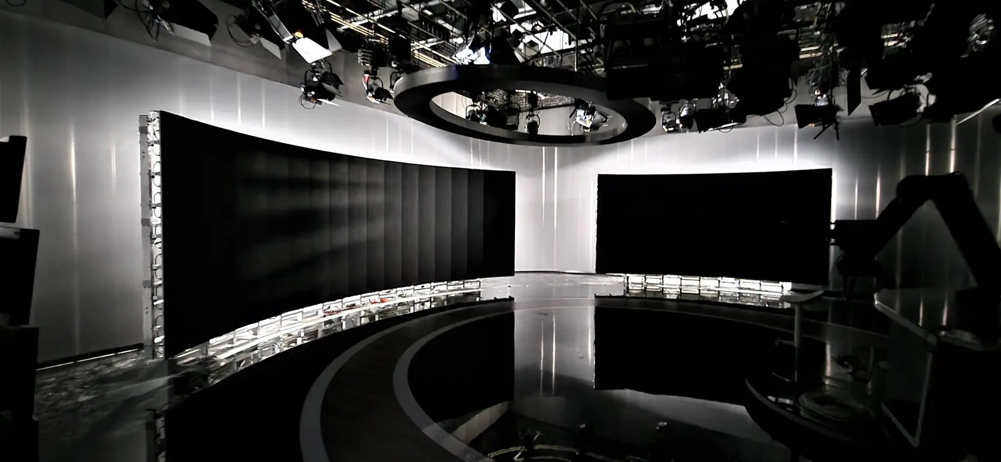 Rekonštrukcia štúdia Televíznych novín.
