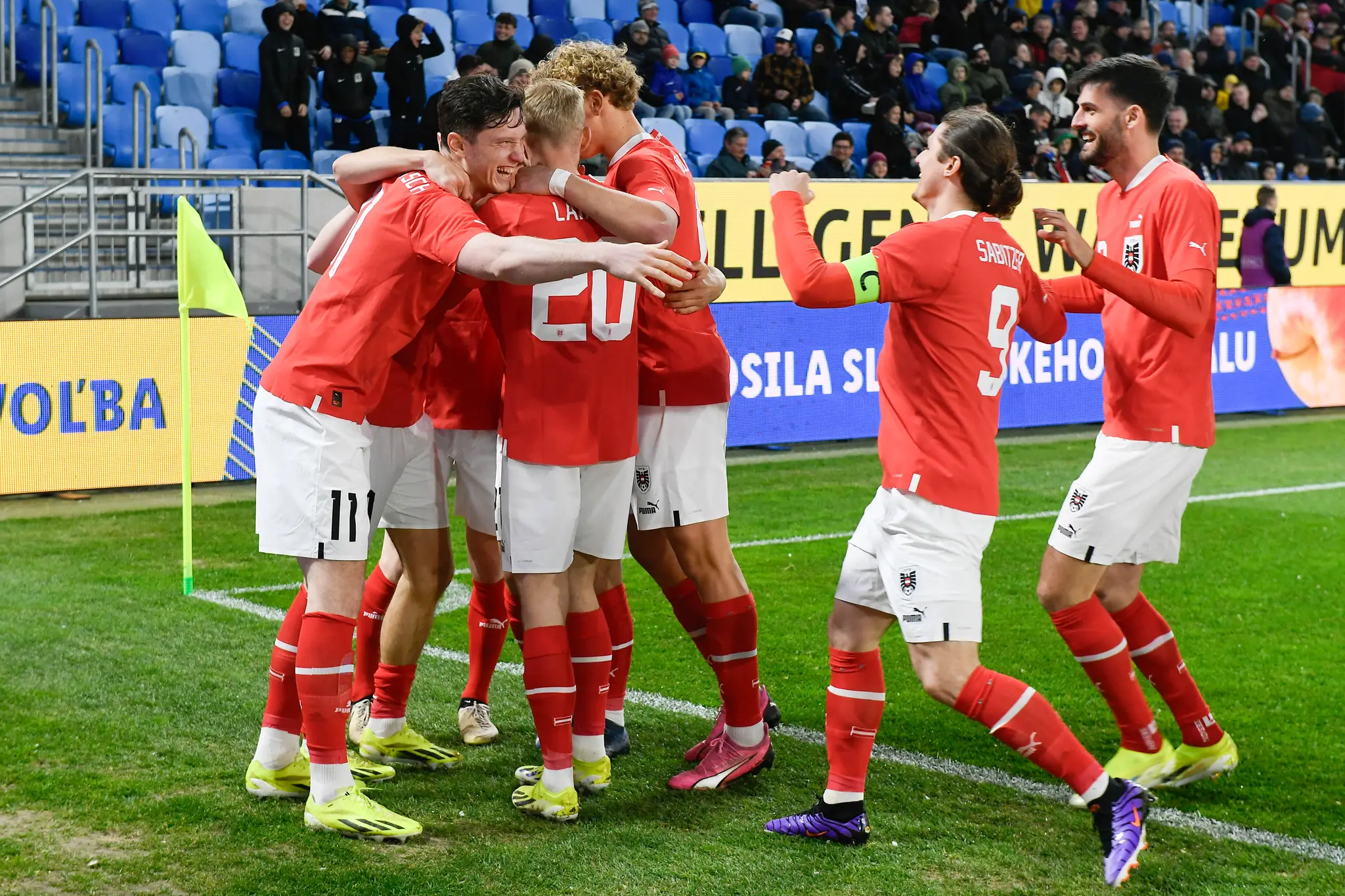 Futbalisti Rakúska sa tešia z gólu
