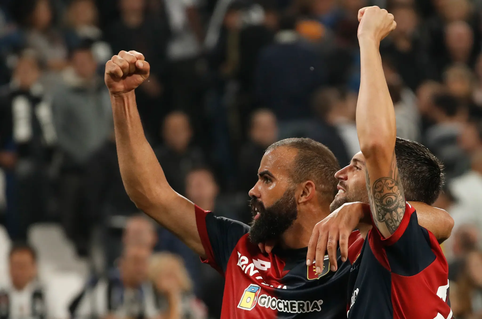 Hráči Janova sa tešia po vyrovnanávajúcom góle proti Juventusu.