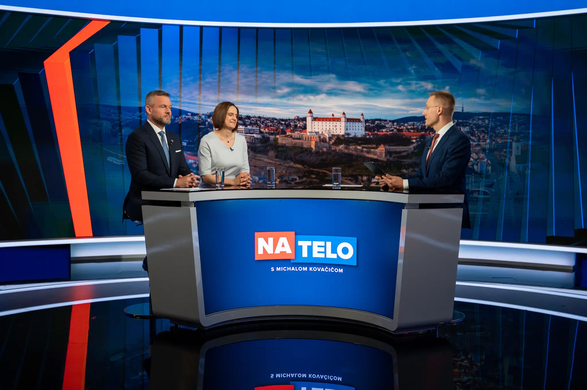 Peter Pellegrini a Mária Kolíková v Na telo.