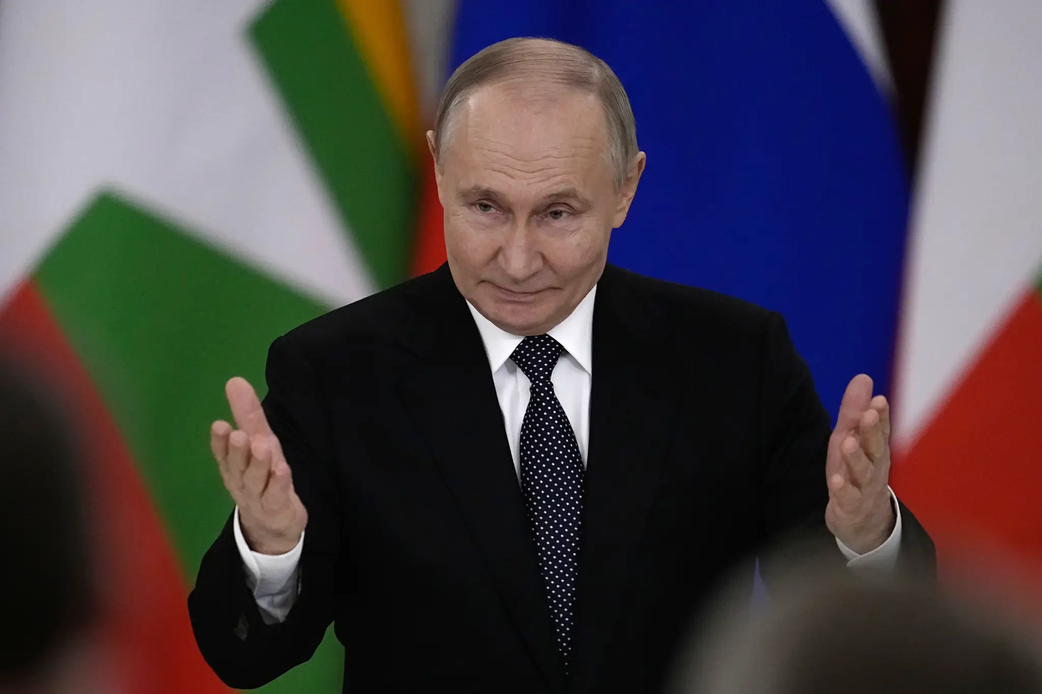 Russia_Myanmar172139