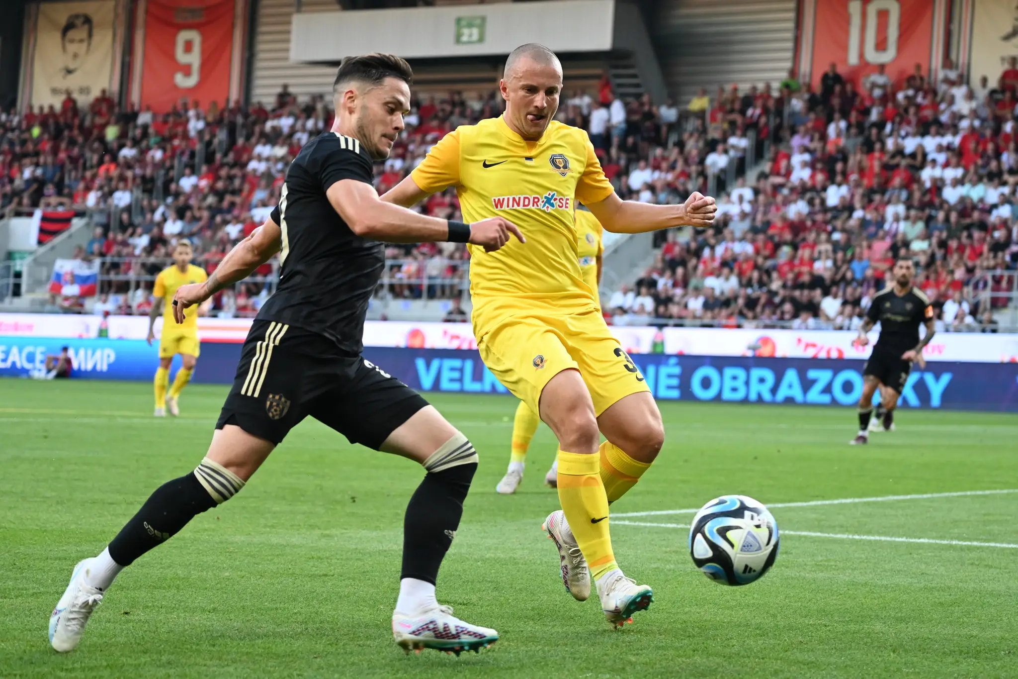 Spartak hral na konci duelu presilovku o dvoch hráčov, na výhru to však nestačilo