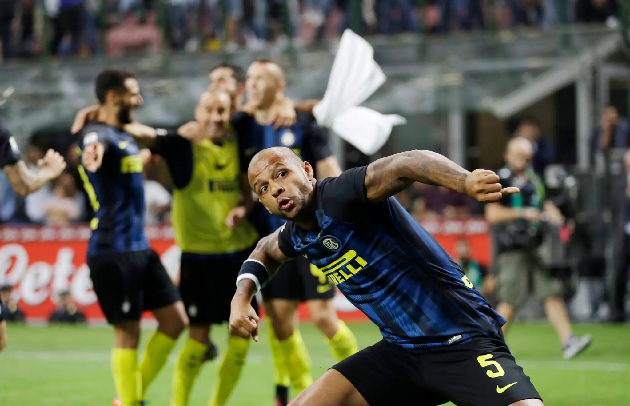 Felipe Melo jasá po góle do siete Juventusu Turín.