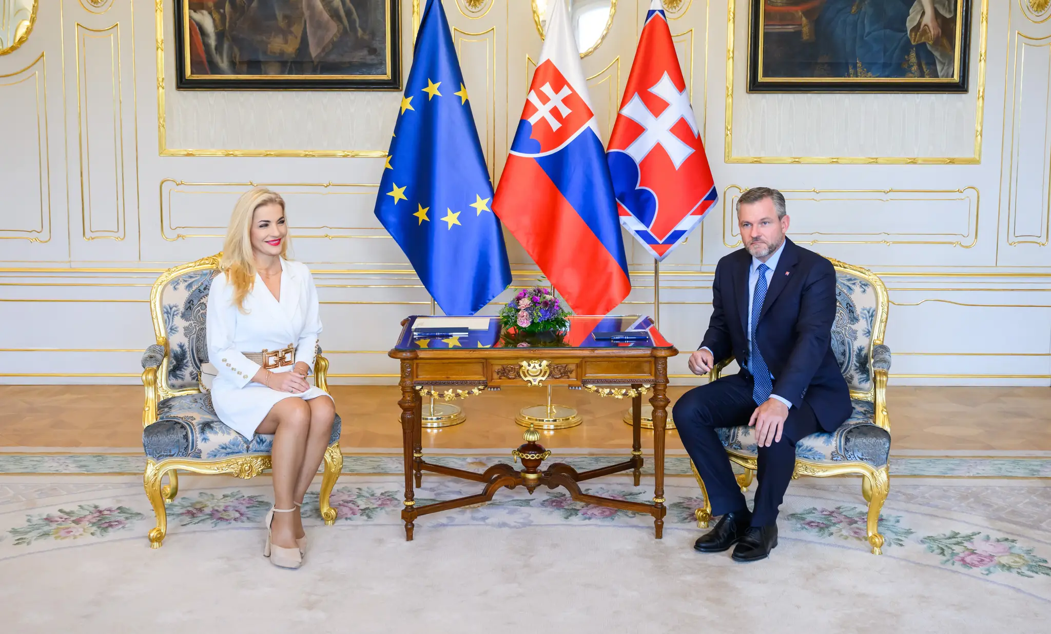 Ministerka kultúry Martina Šimkovičová na stretnutí s prezidentom Petrom Pellegrinim.