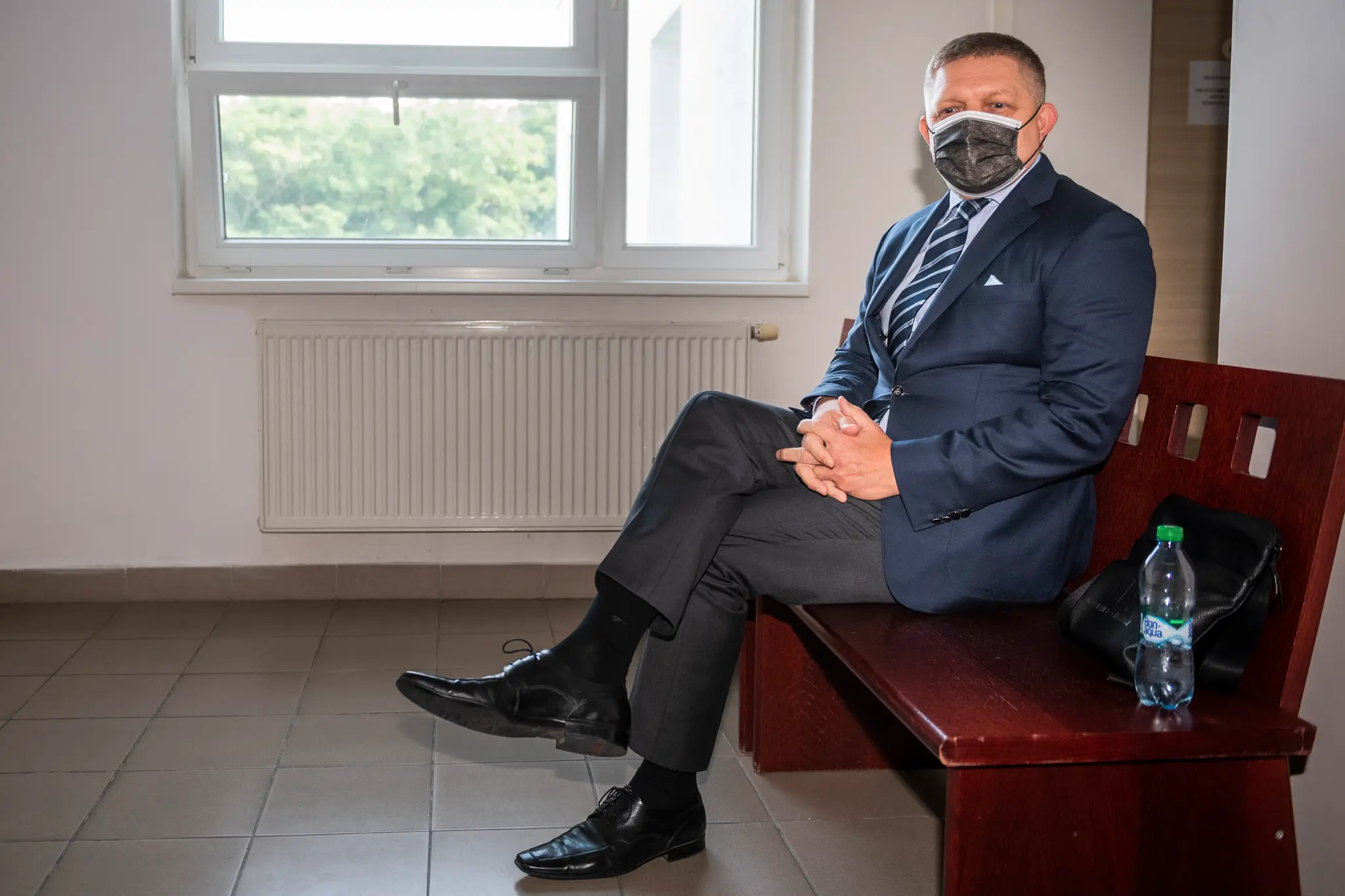 Robert Fico prišiel podporiť Dušana Kováčika na pojednávanie. Bývalého špeciálneho prokurátora súd odsúdil za korupciu.