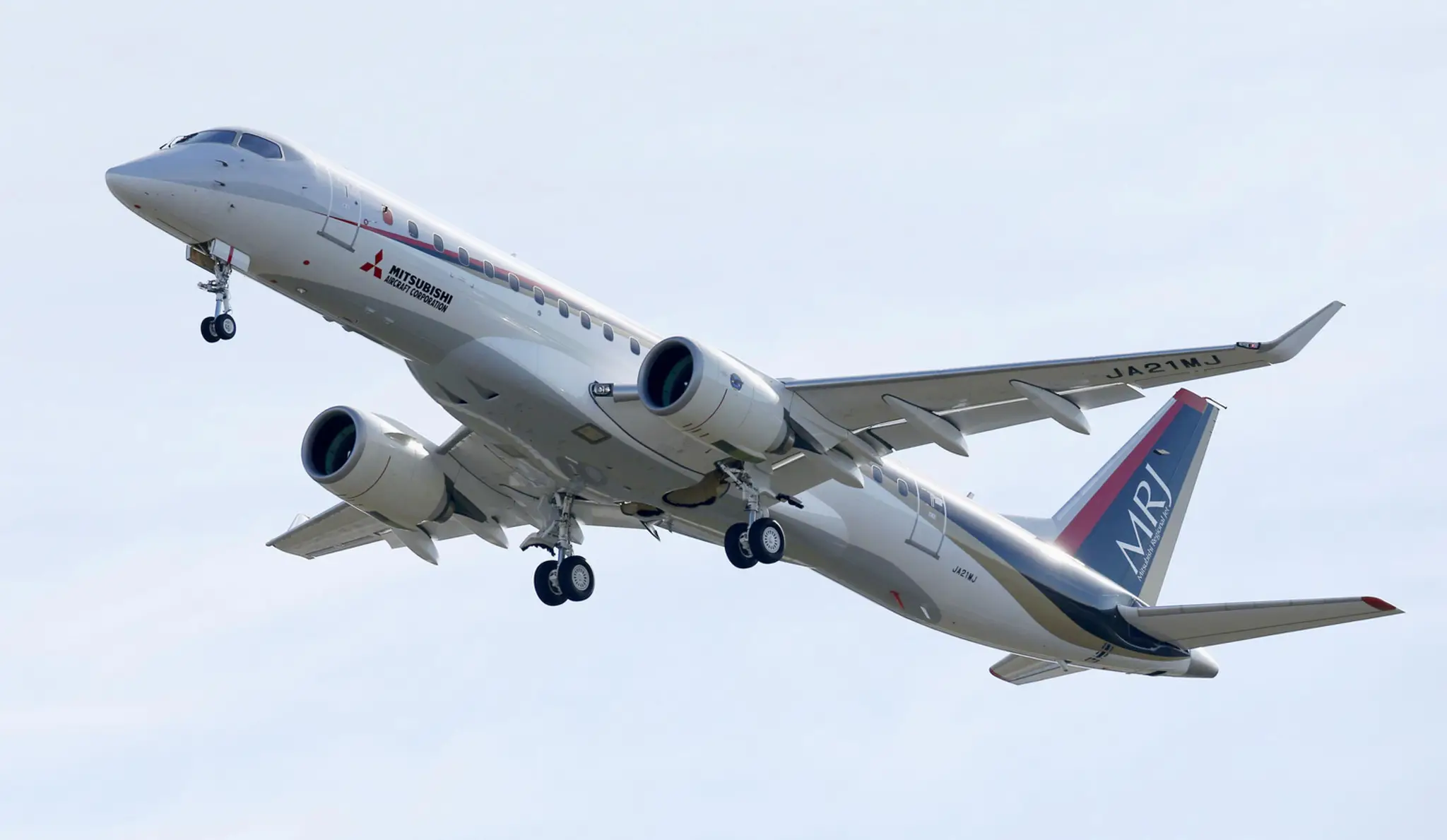 Japan_Mitsubishi_Jet057622301076.jpg