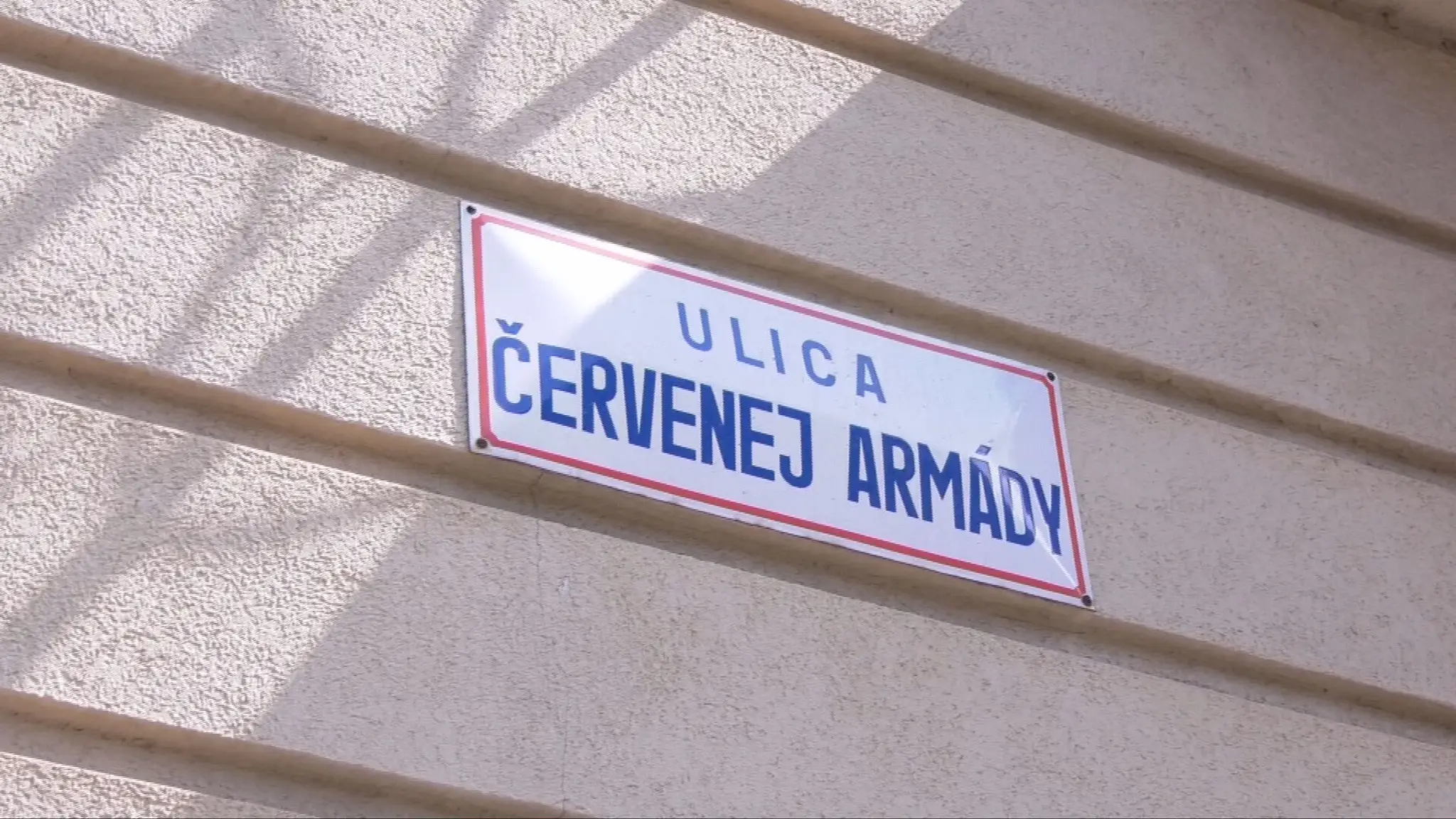 Ulica Červenej armády v Leviciach