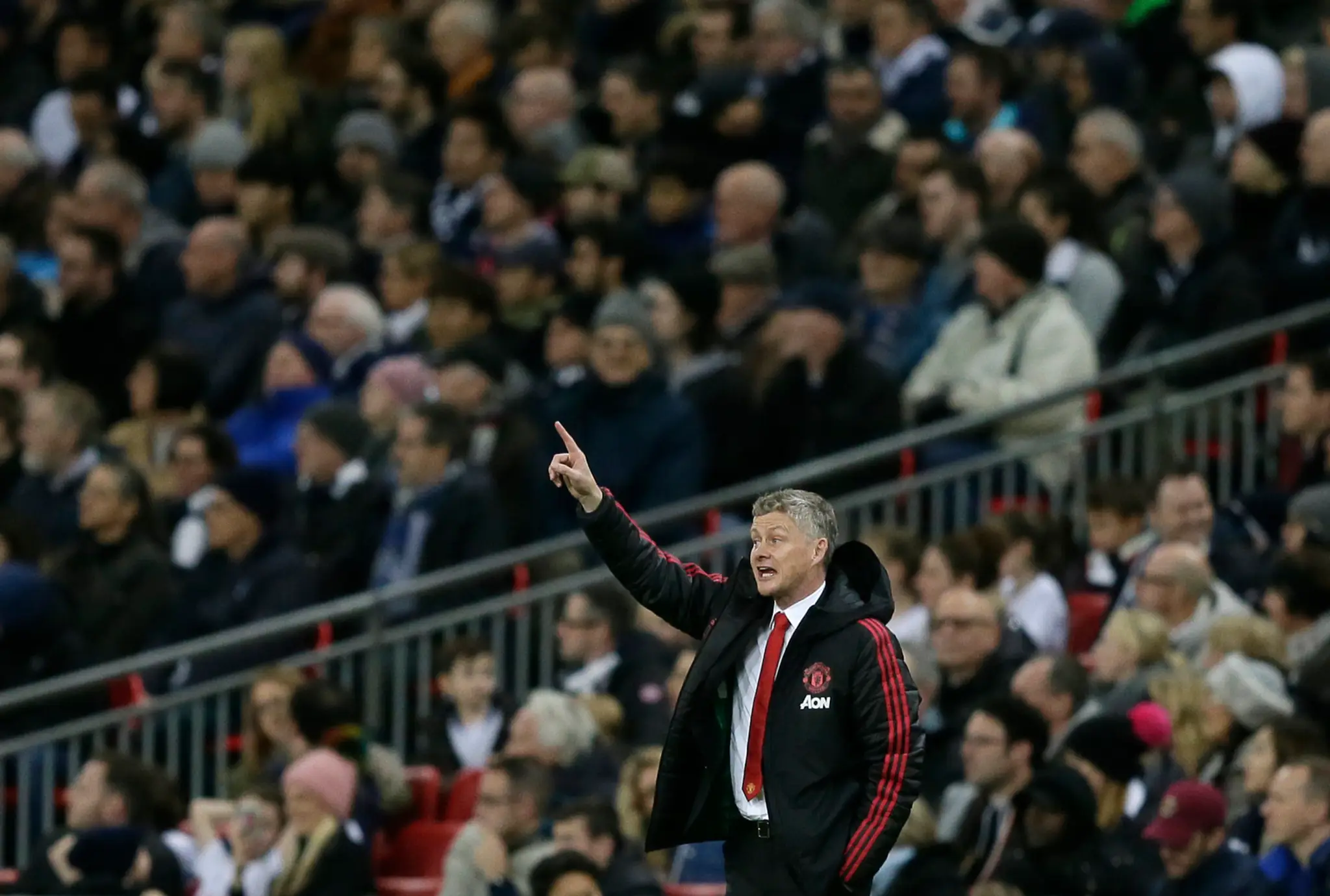 Kouč Manchesteru Ole Gunnar Solskjaer v dueli na pôde Tottenhamu.