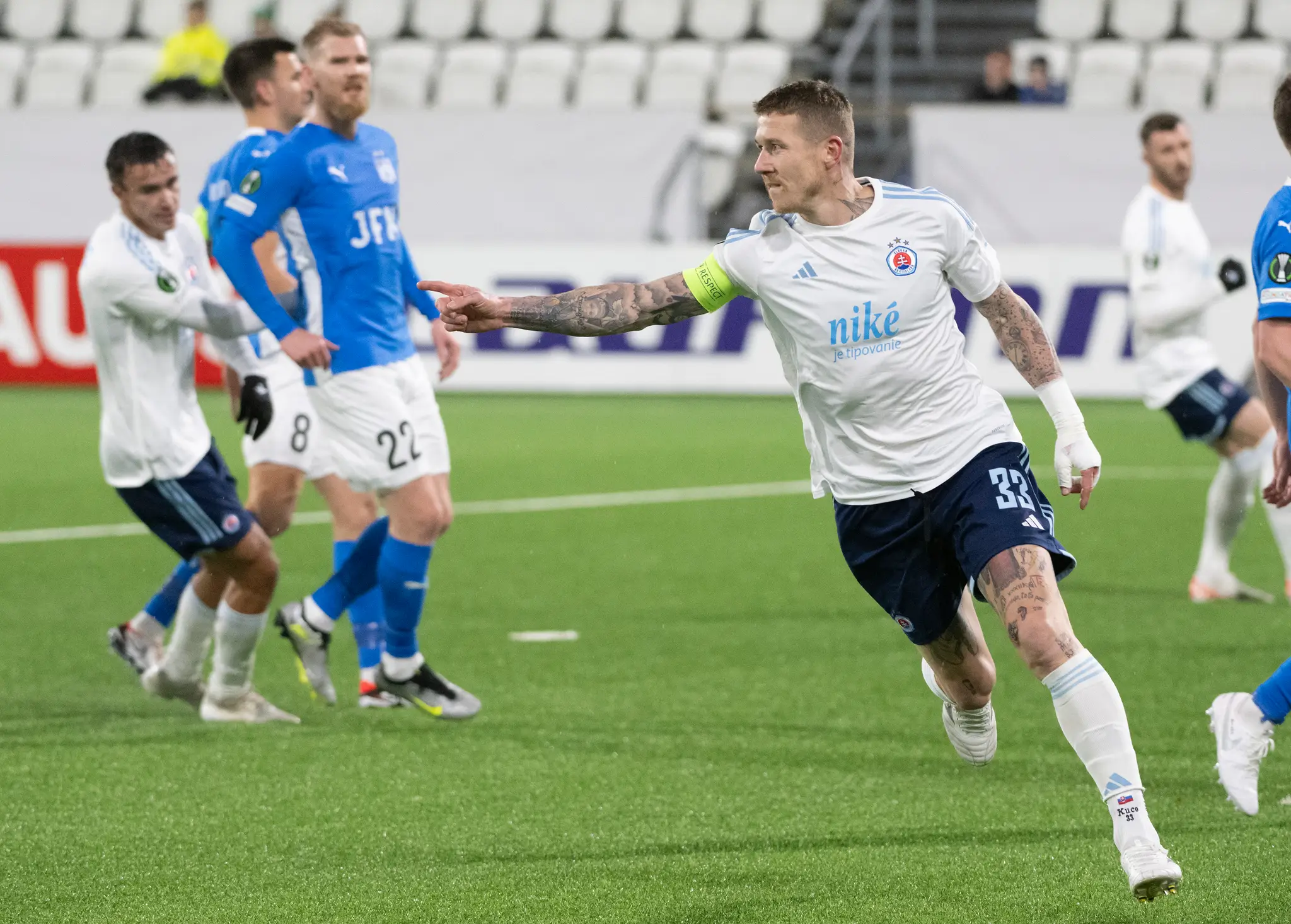 KÍ Klaksvík - Slovan Bratislava