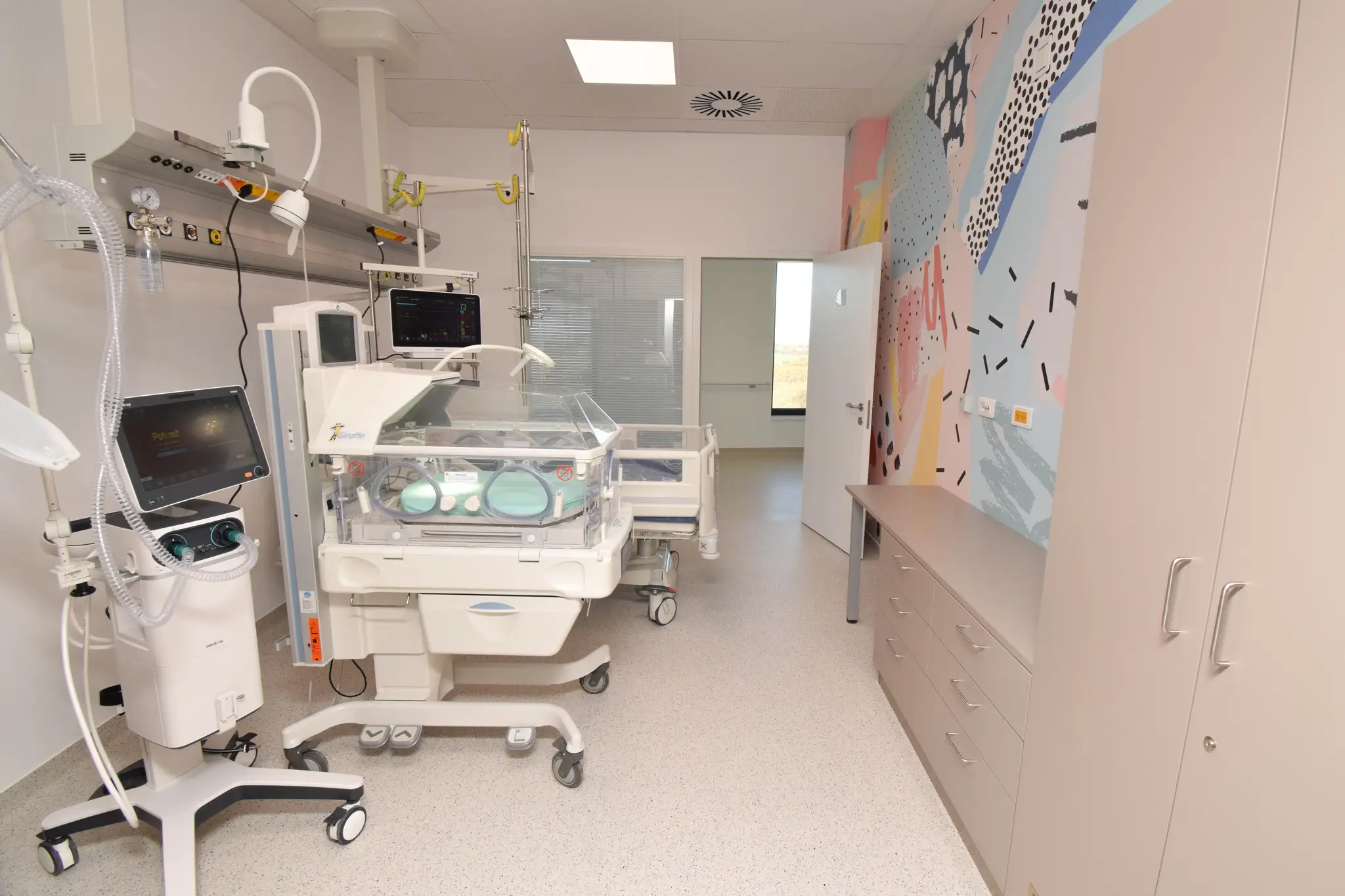 Izba neonatologickej jednotky intenzívnej starostlivosti