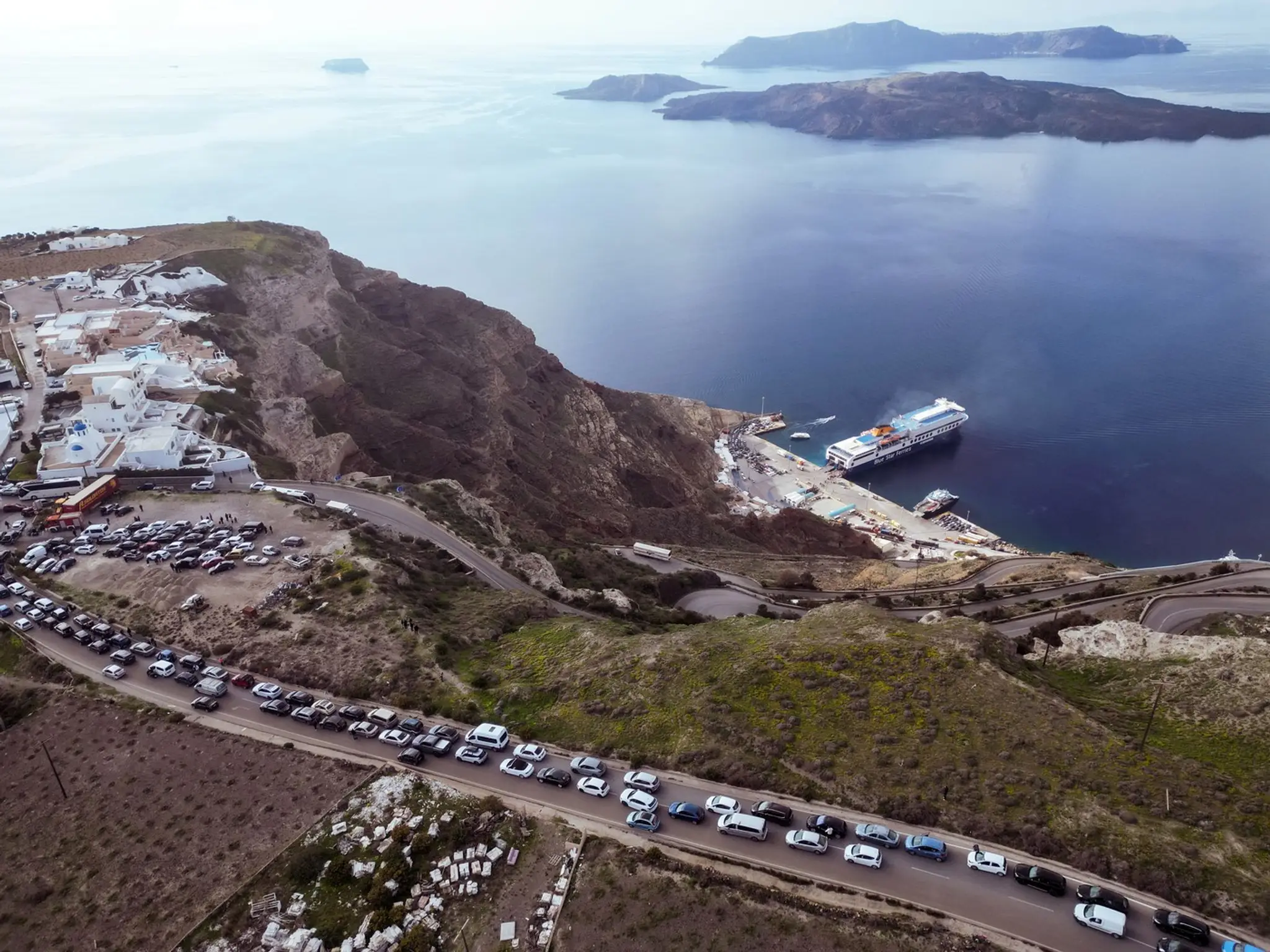 Na ostrove Amorgos vyhlásili pre ďalšie otrasy núdzový stav.