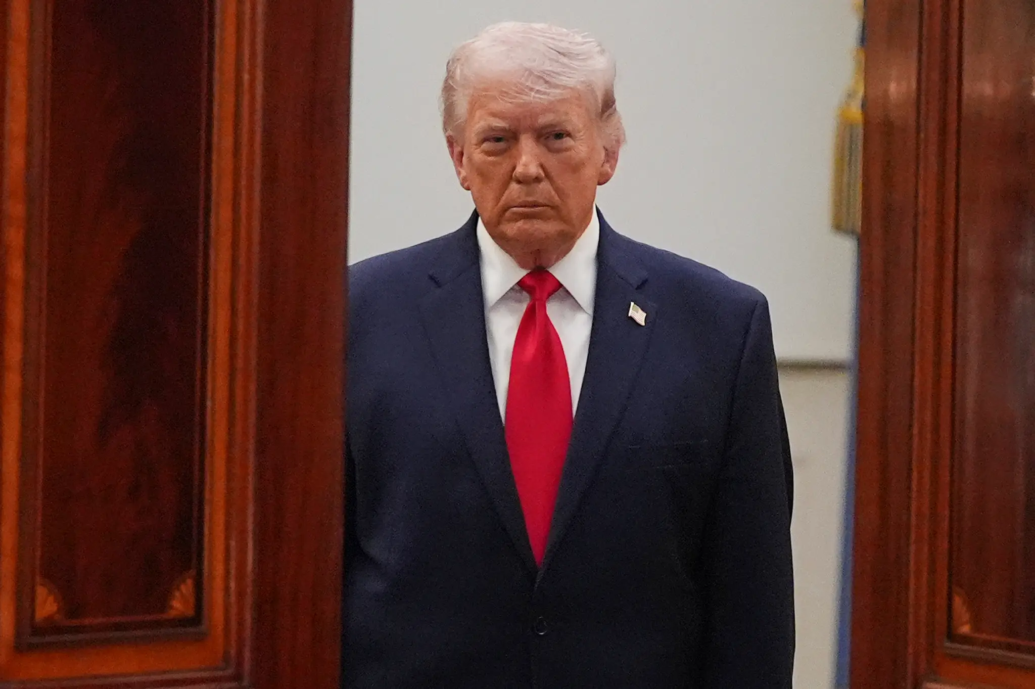Americký prezident Donald Trump pred svojím prvým prejavom k národu s dôležitými informáciami týkajúcimi sa vojny v Iráne v Bielom dome.
