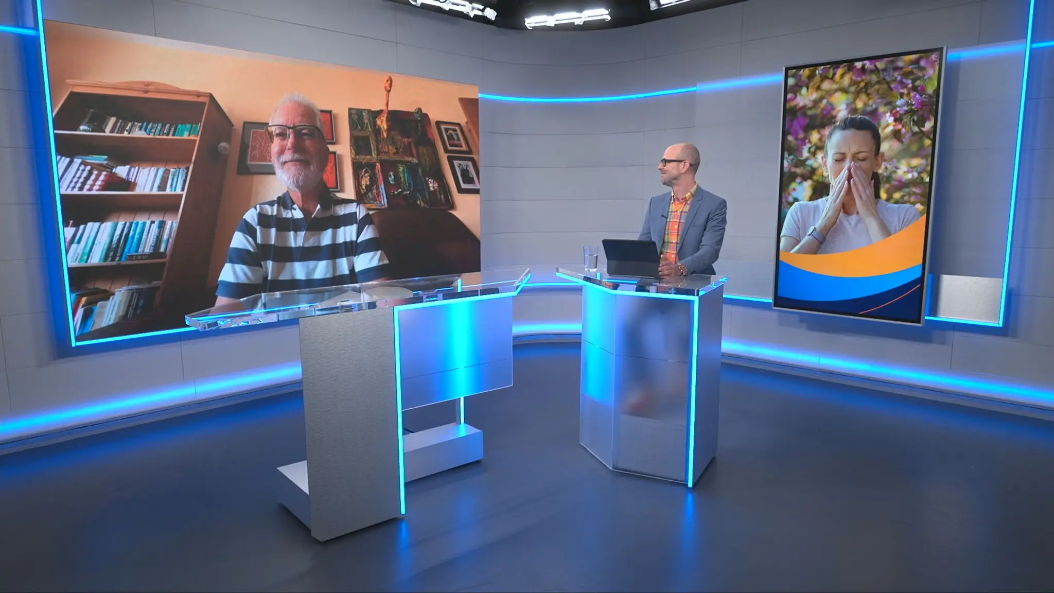 Na snímke alergológ a imunológ Martin Hrubiško v rozhovore na TN live.