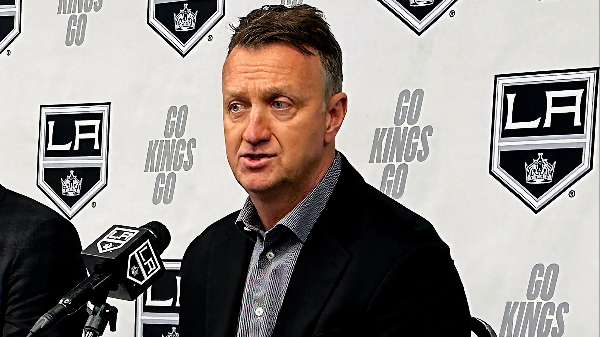 Blake po ôsmich rokoch skončil vo funkcii generálneho manažéra LA Kings. (cropped)