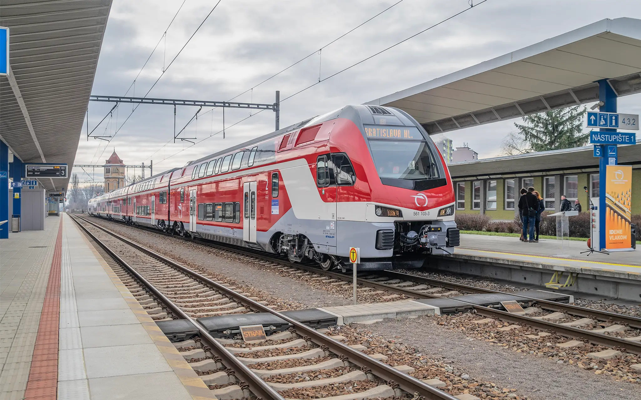 Nové vysokokapacitné dvojposchodové vlaky