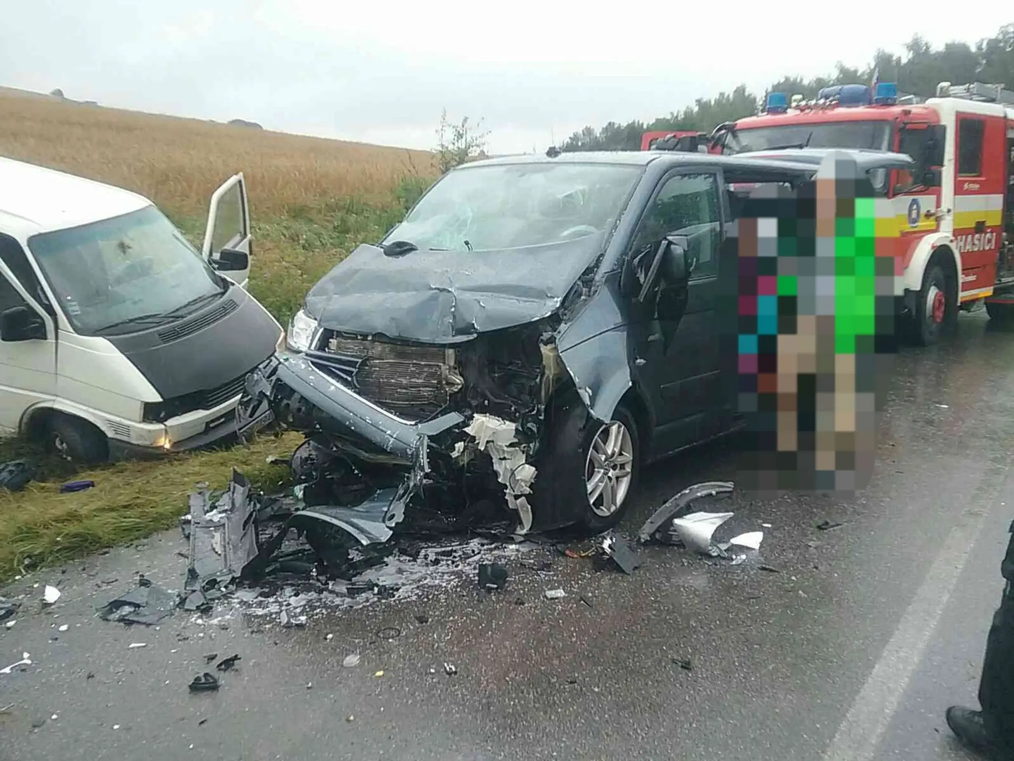 Nehoda pri obci Liptovský Trnovec. 
