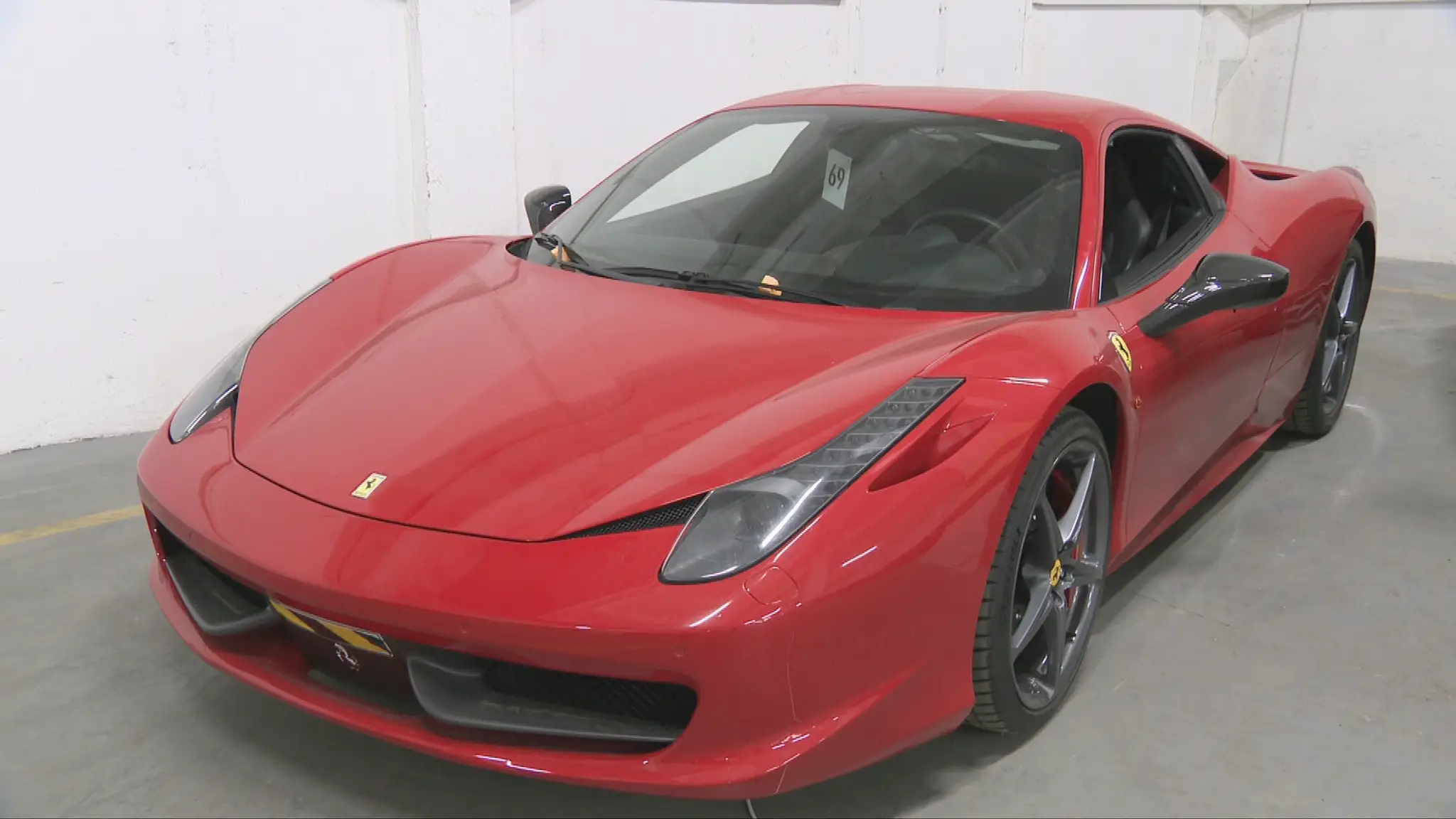 Zhabané Ferrari.