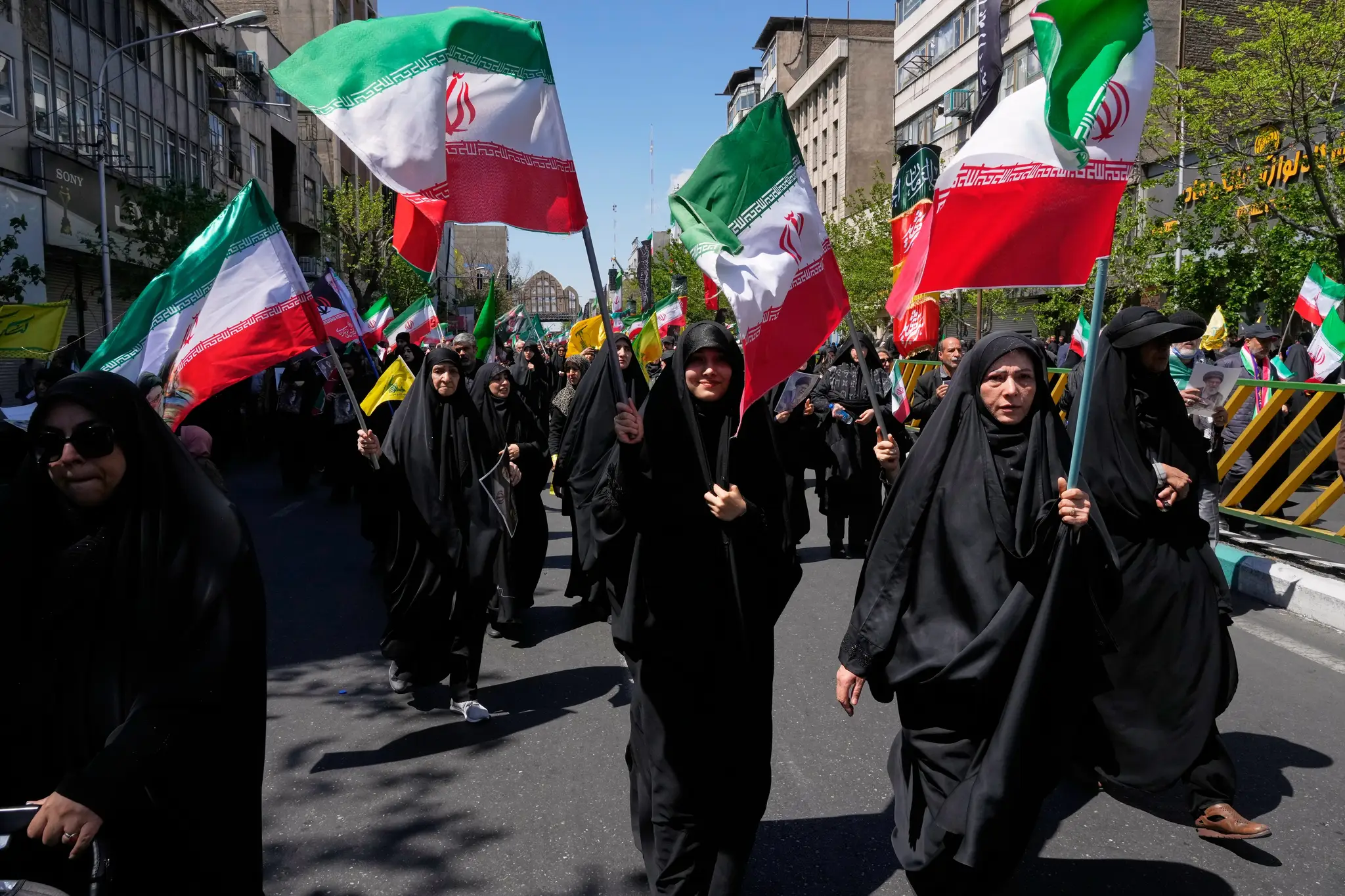 Irán