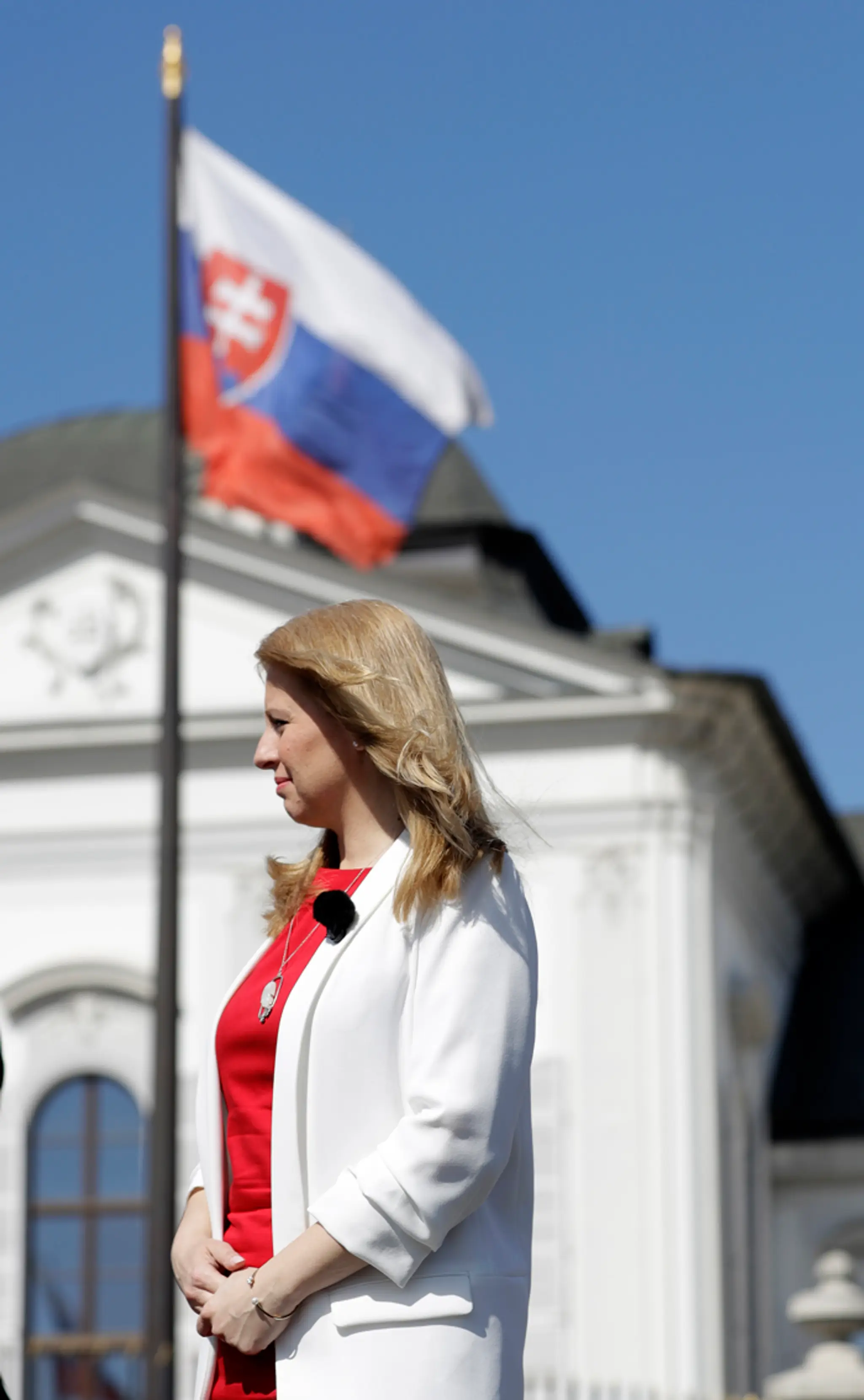 Zuzana Čaputová v maskérni TV Markíza.