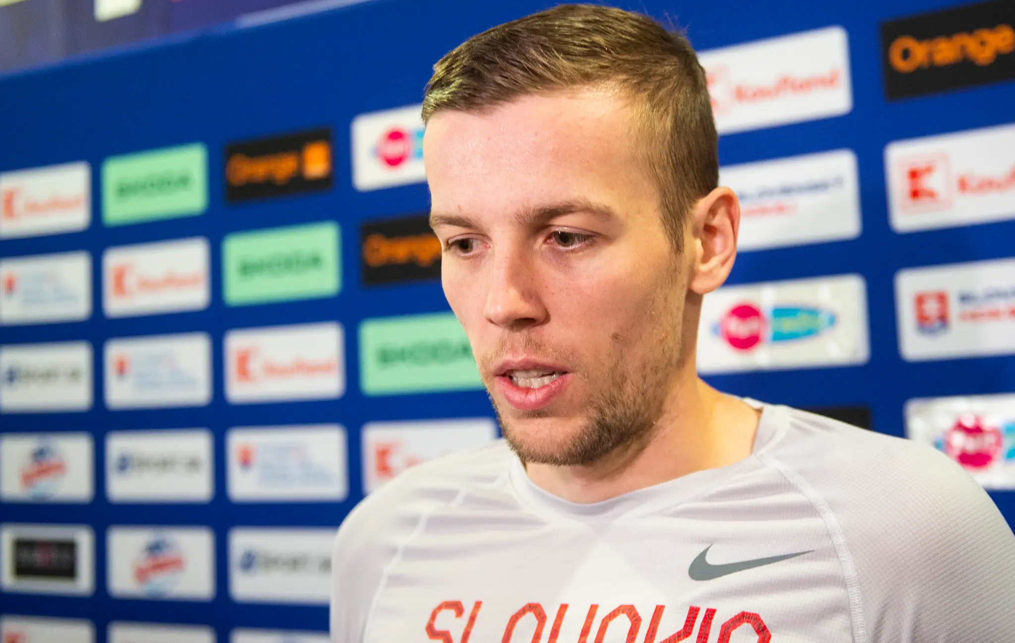 Na snímke hokejový reprezentant SR Martin Gernát počas zrazu hokejovej reprezentácie Slovenska.