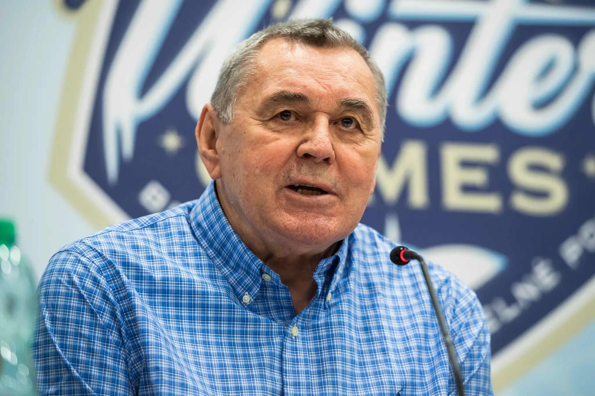 Václav Nedomanský.