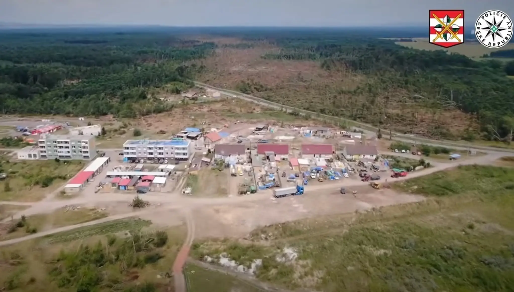 Česká polícia nakrútila trasu tornáda na južnej Morave.