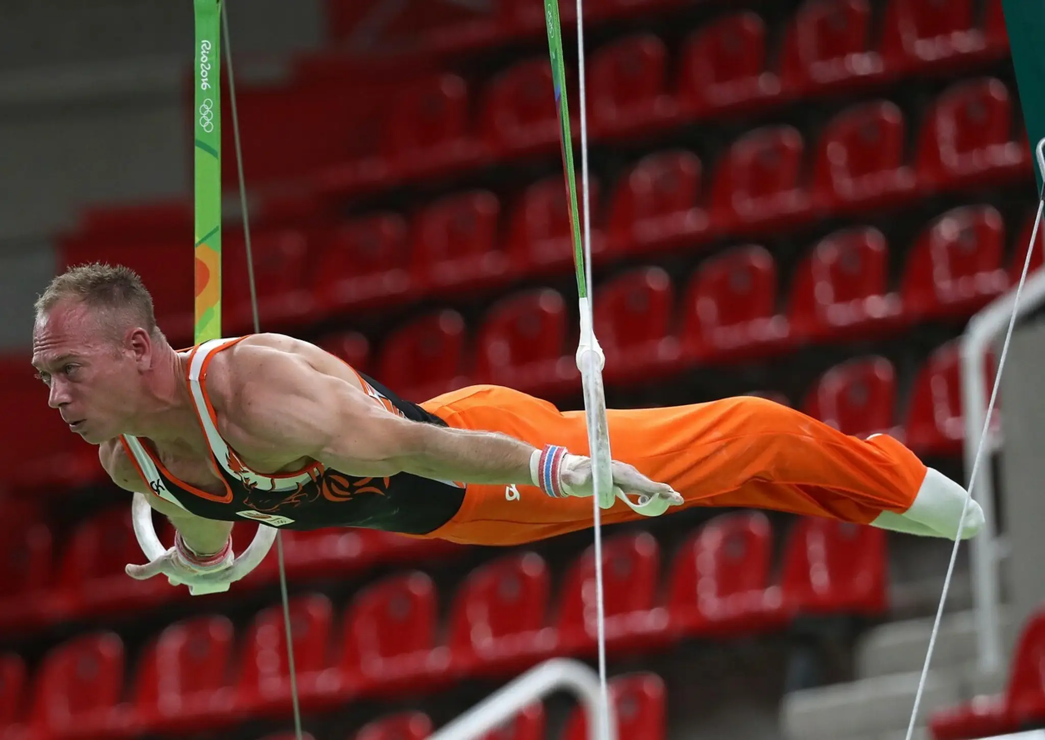 Holandský gymnasta Yuri van Gelder.