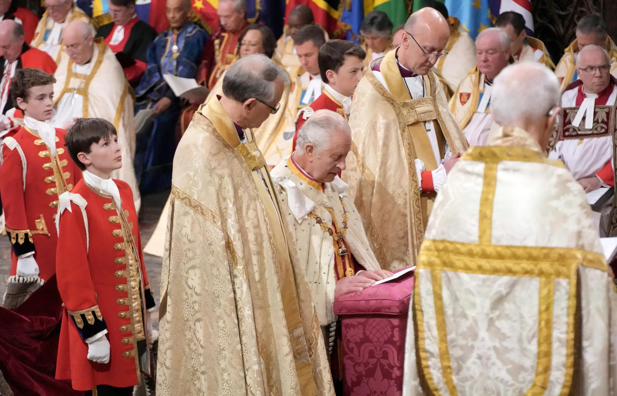 Korunovácia Karola III.