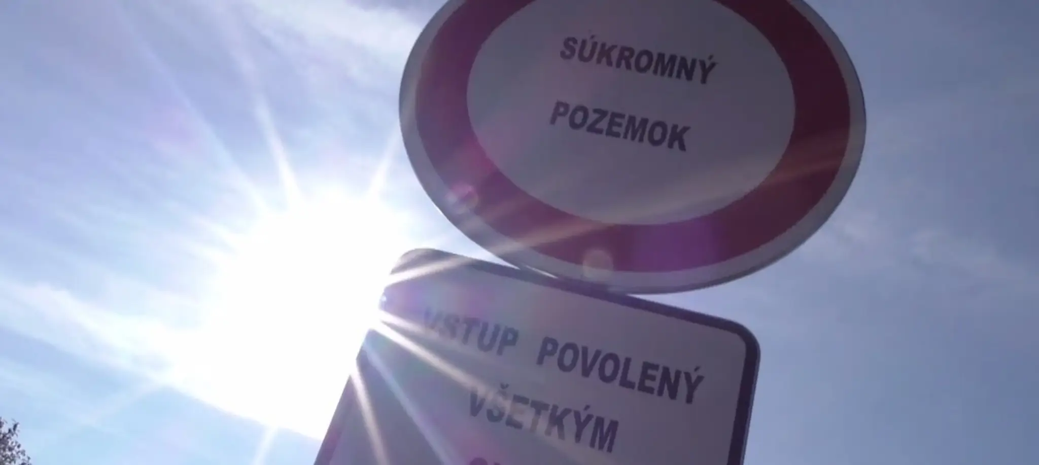 Kuriózna dopravná značka.