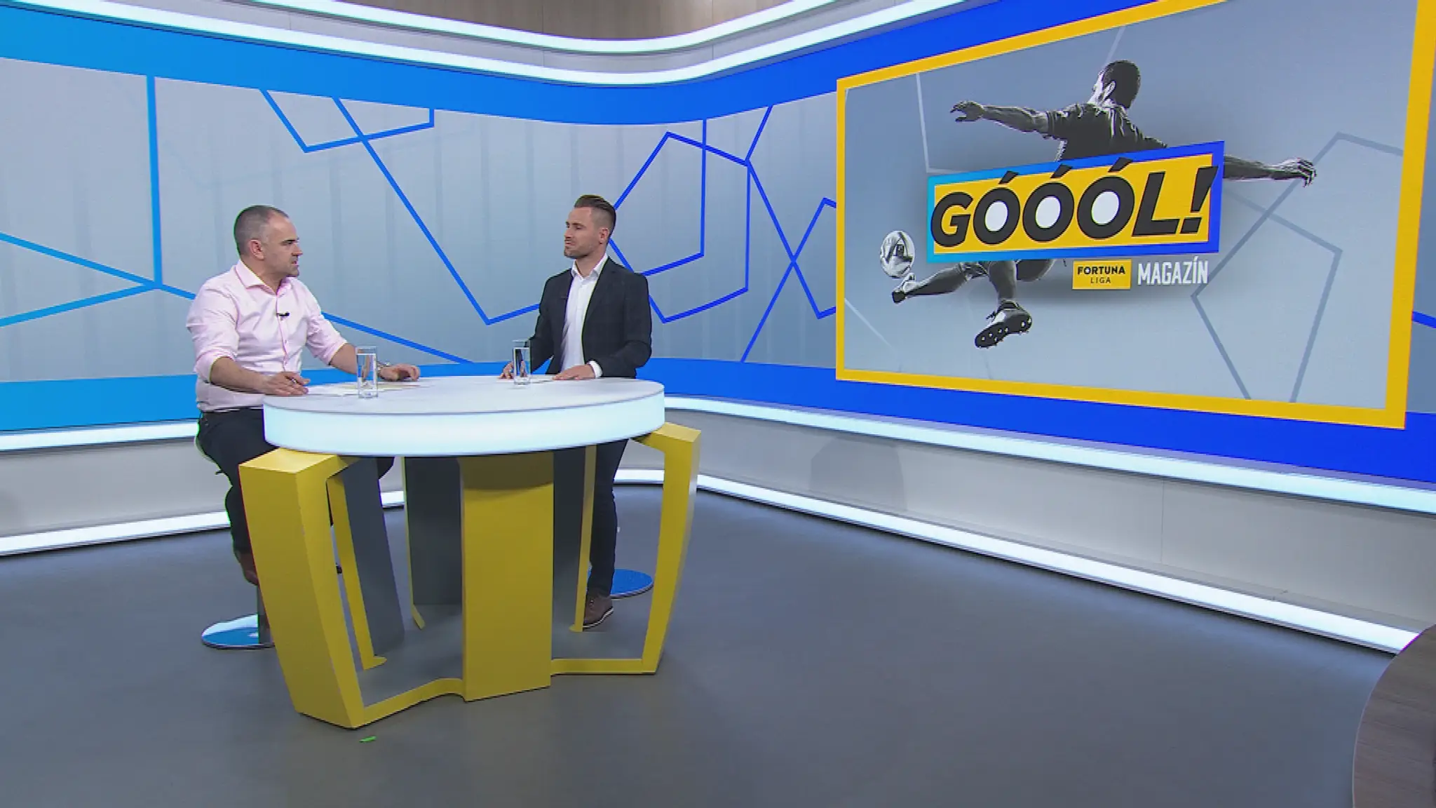 Sprava expert Stanislav Angelovič a moderátor Slávo Jurko.