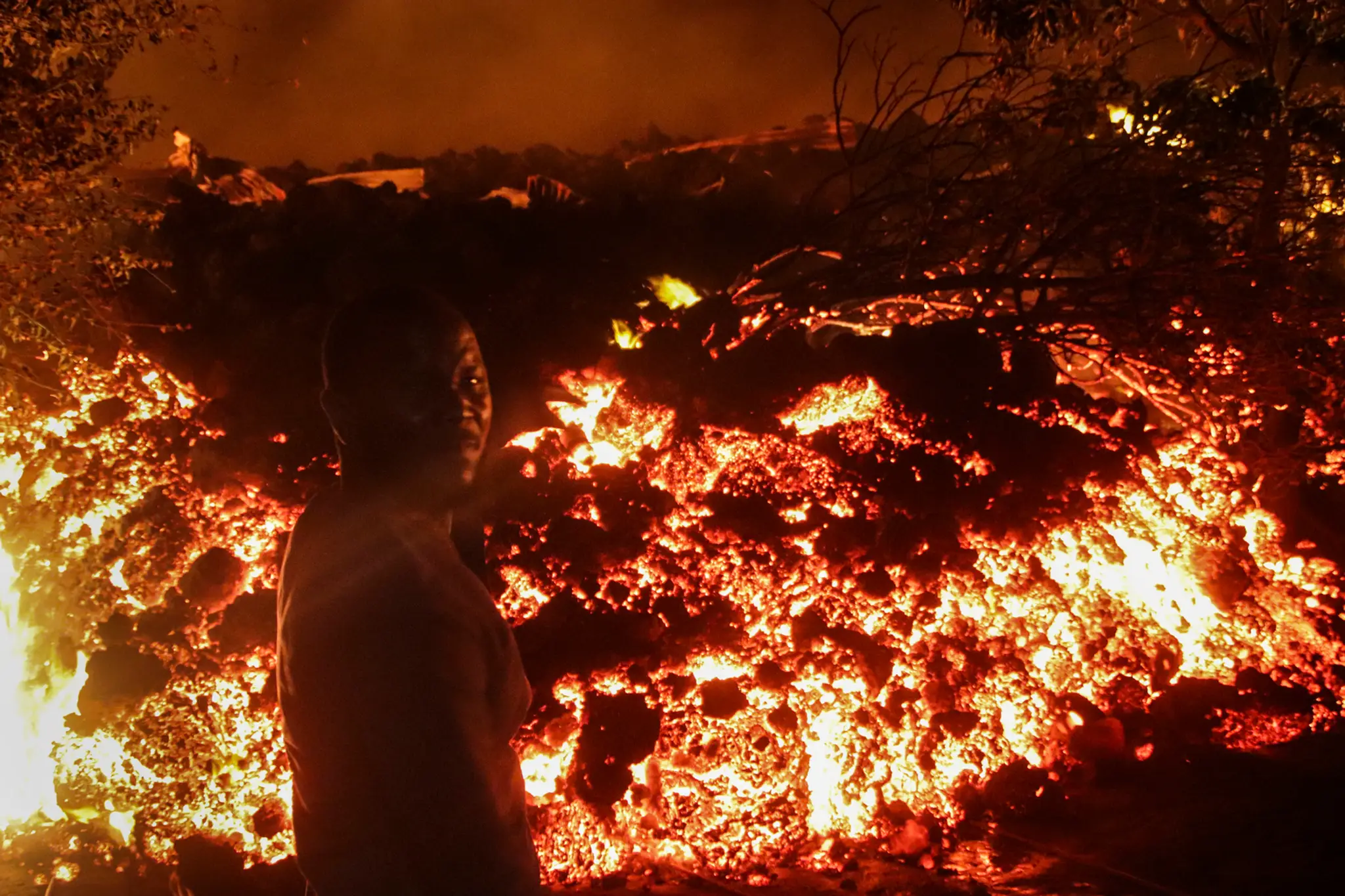 Congo Volcano525999.jpg