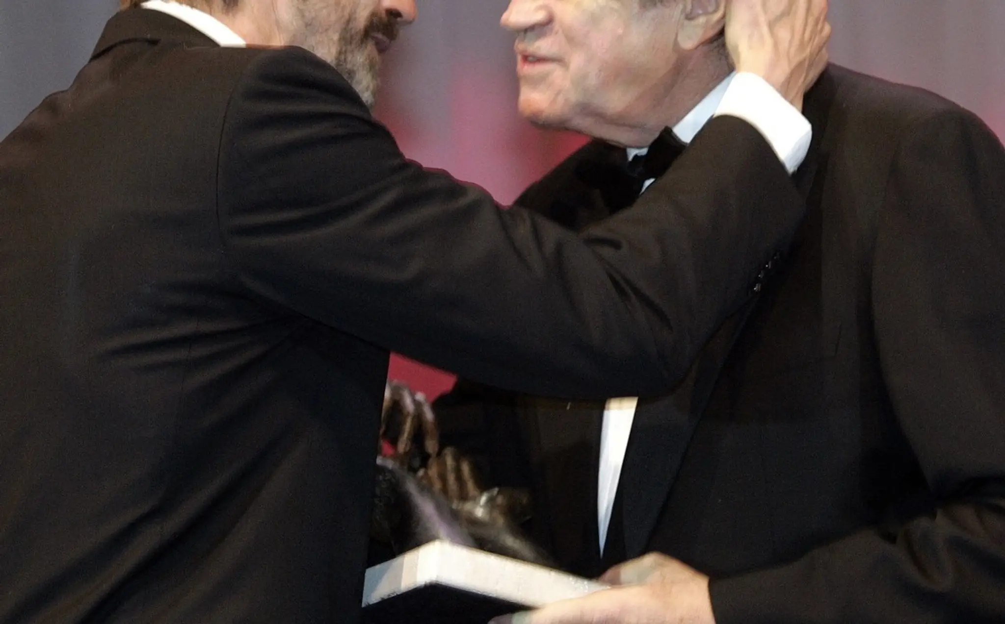 Jeremy Irons a Artur Cohn na UNESCO Gala v Düsseldorfe v roku 2005