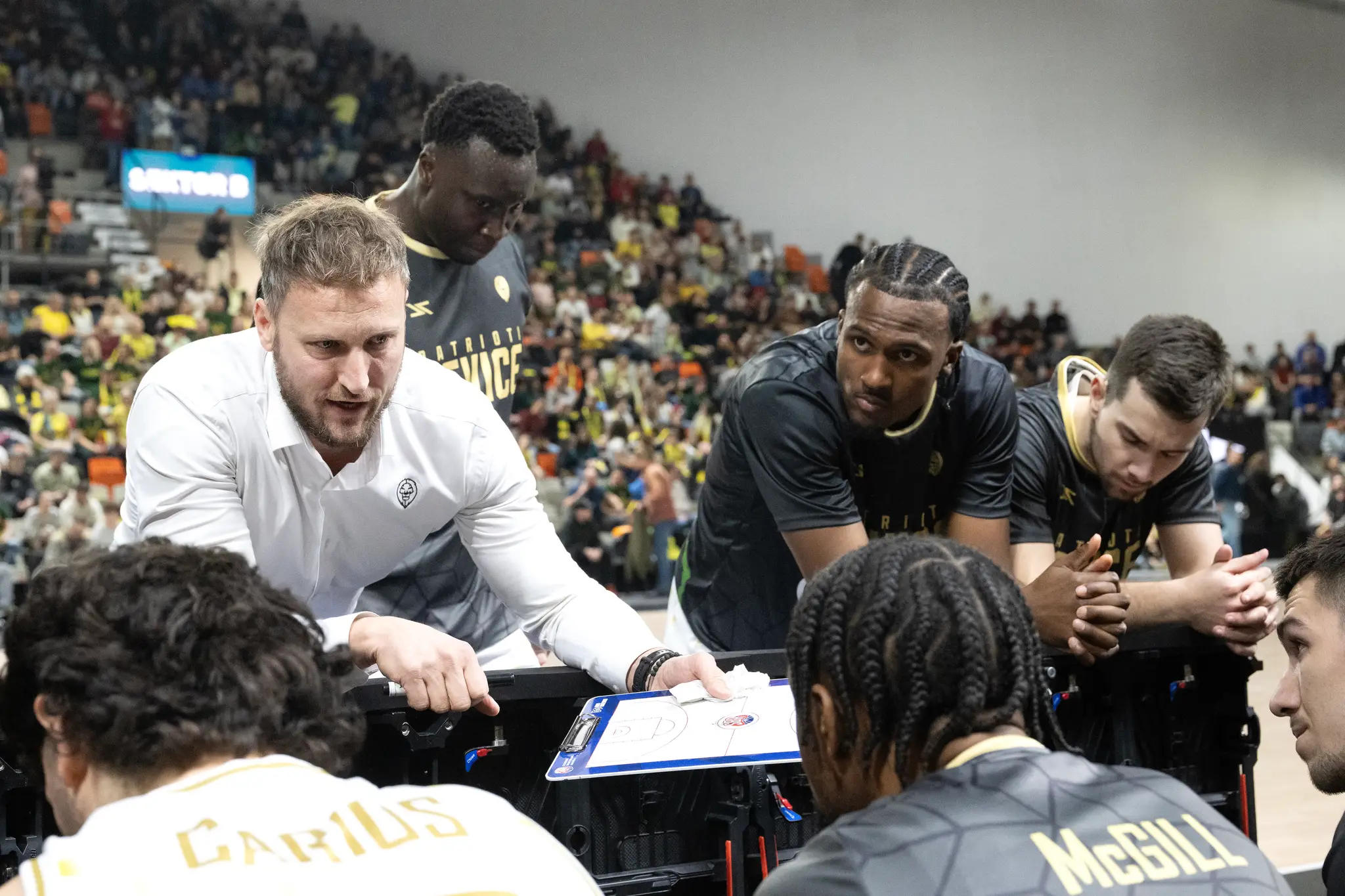 Basketbalisti tímu Patrioti Levice