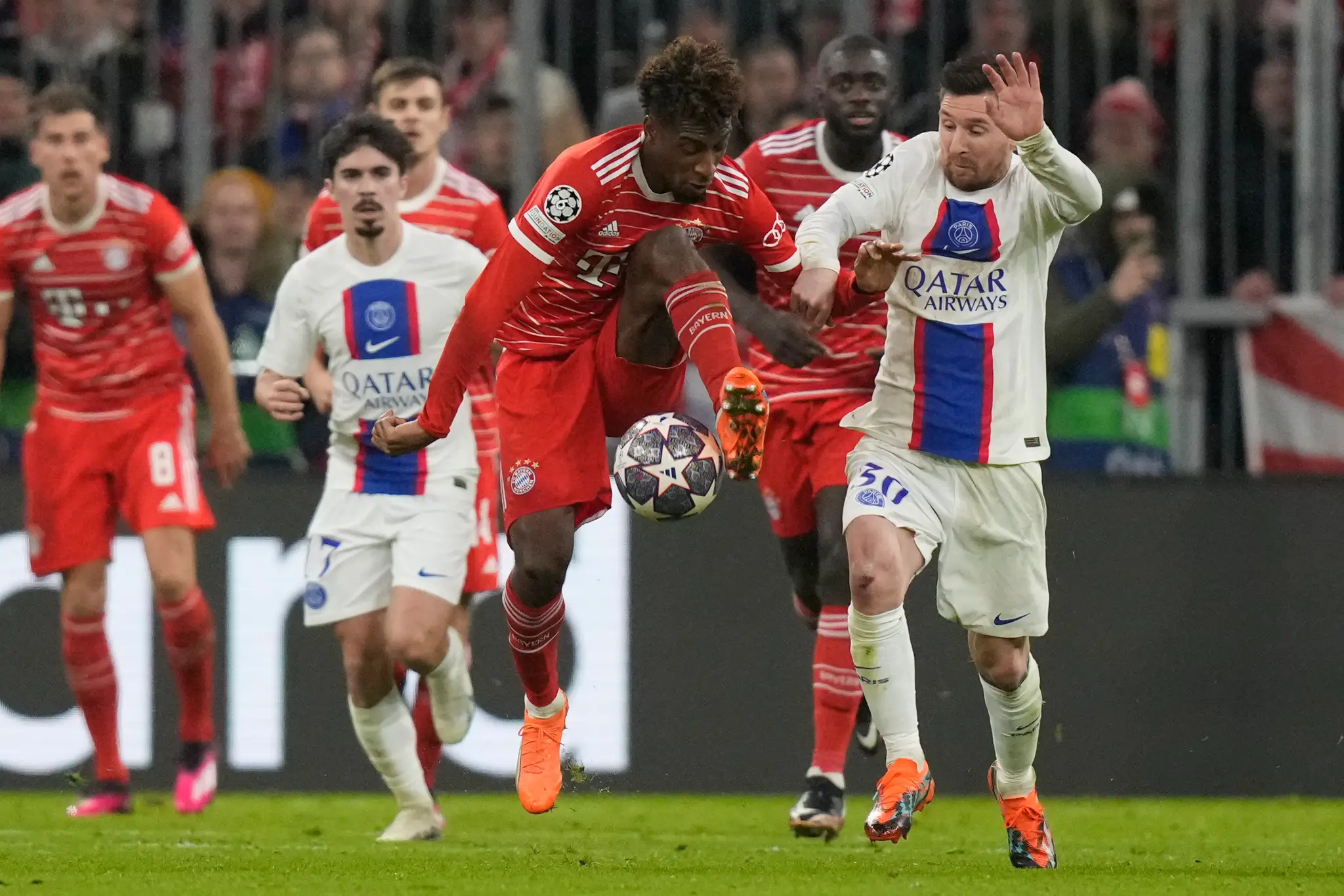 Kingsley Coman a Lionel Messi