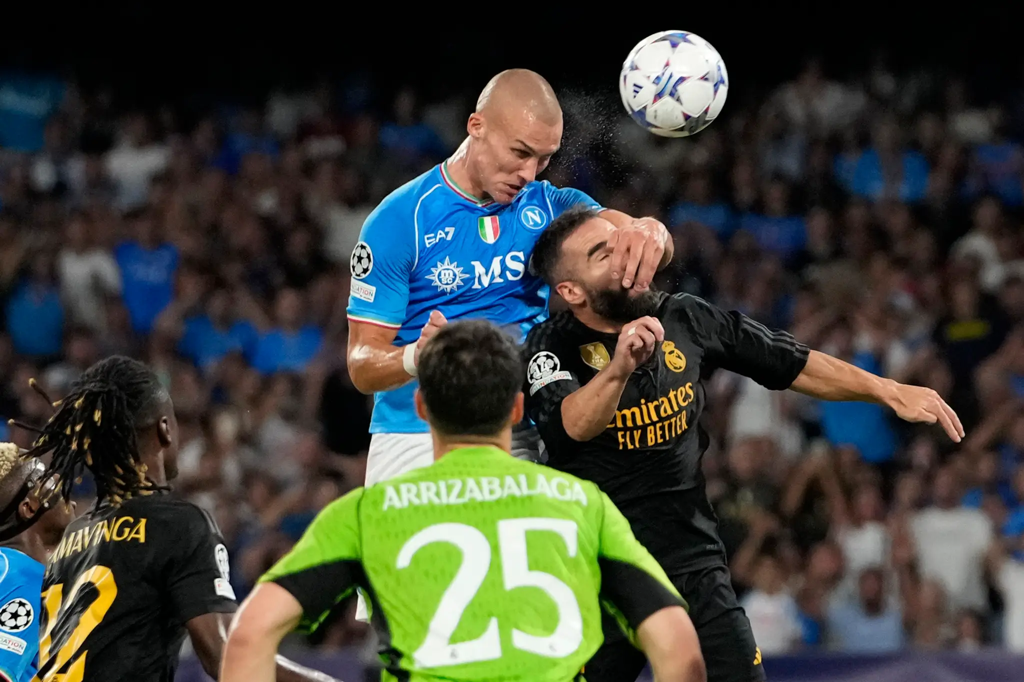 Leo Ostigard strieľa gól v Lige majstrov