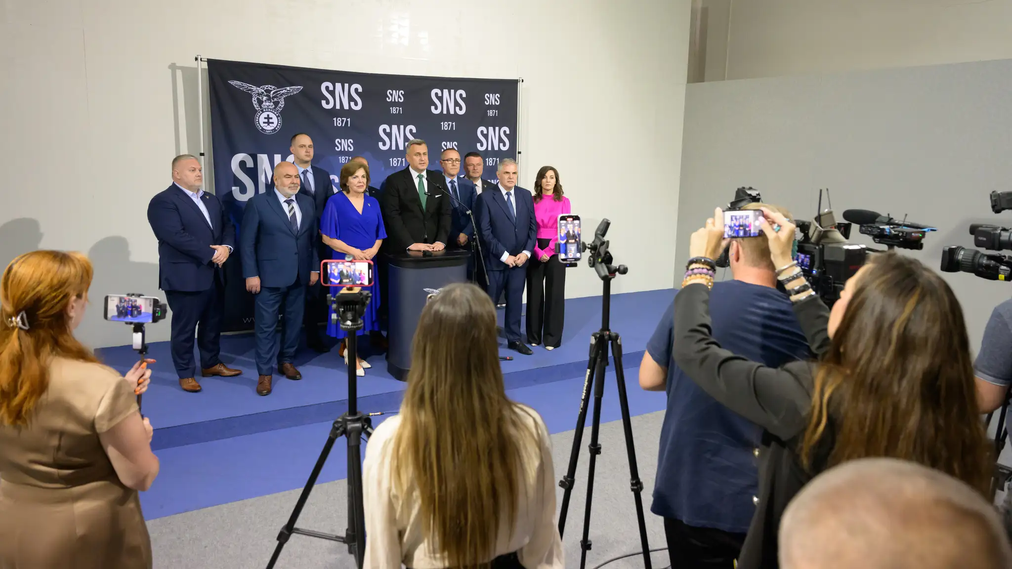 Tlačová konferencia Slovenskej národnej strany (SNS) po skončení snemu SNS.