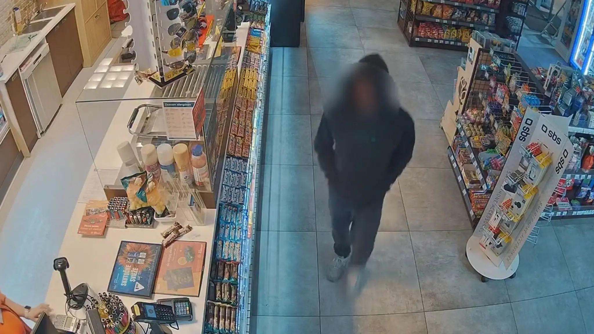 Prepadol pumpu. Lup si dlh neužil