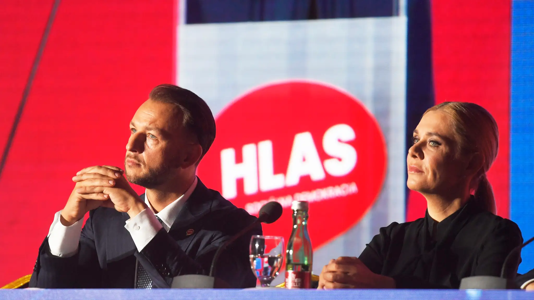 Matúš Šutaj Eštok a Denisa Saková
