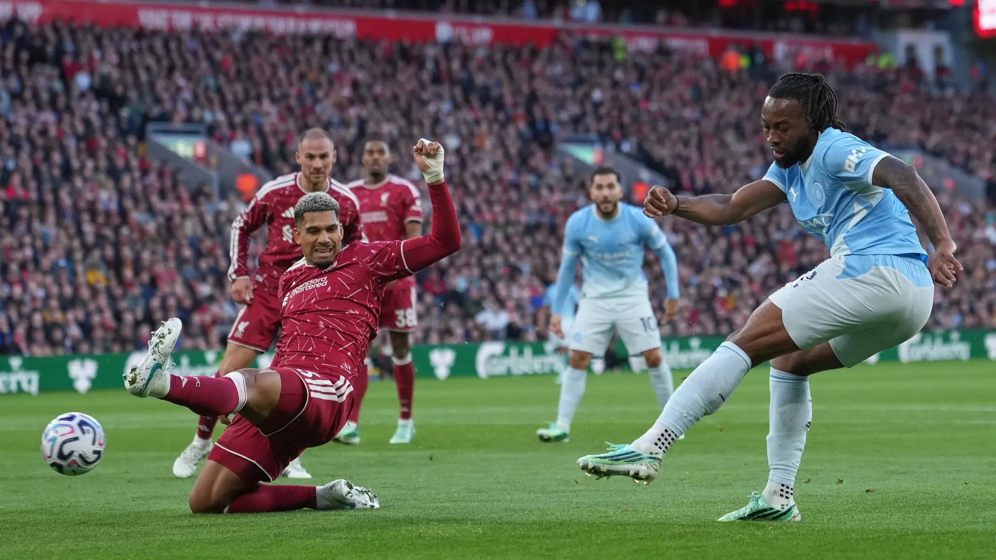 Citizens dobyli Anfield.