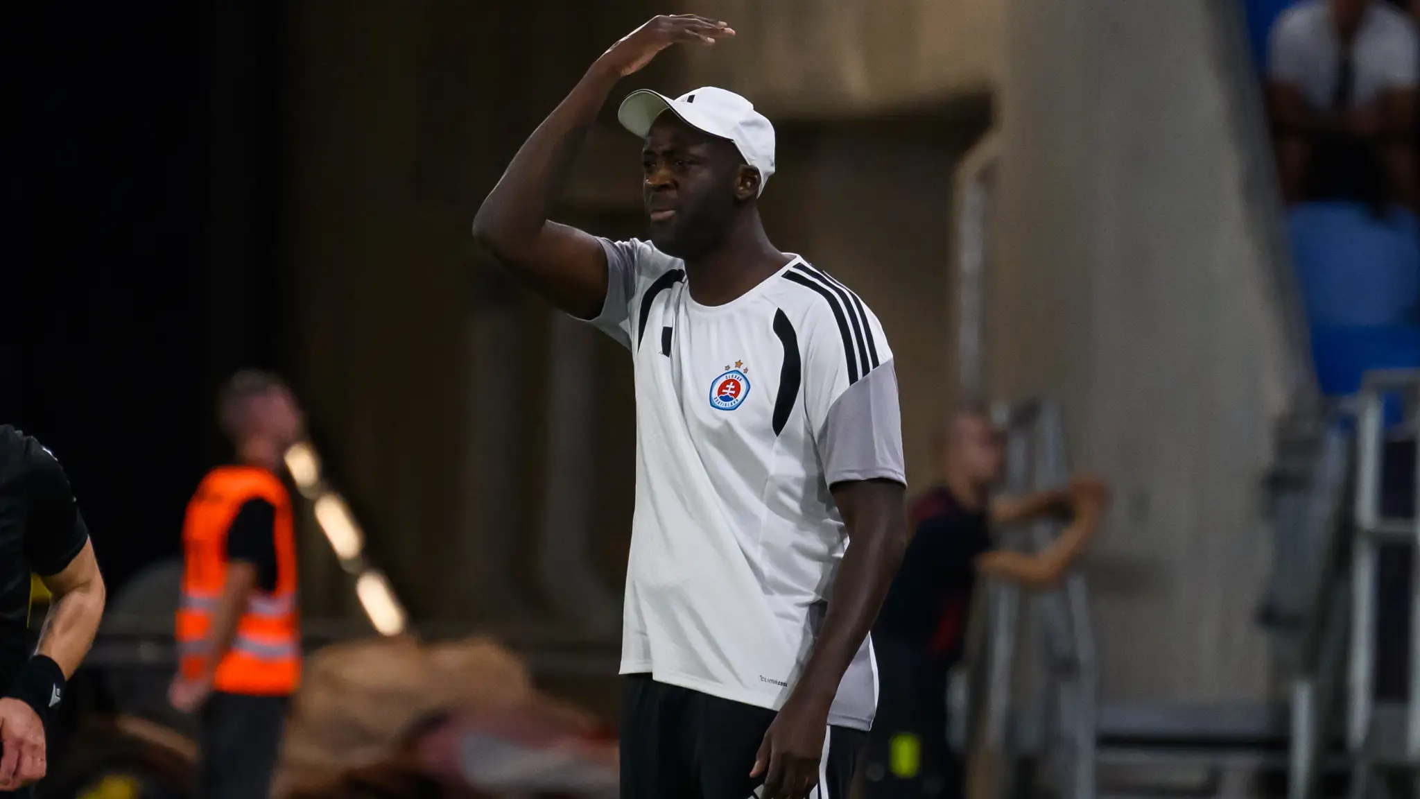 Na snímke tréner Slovana Yaya Touré.