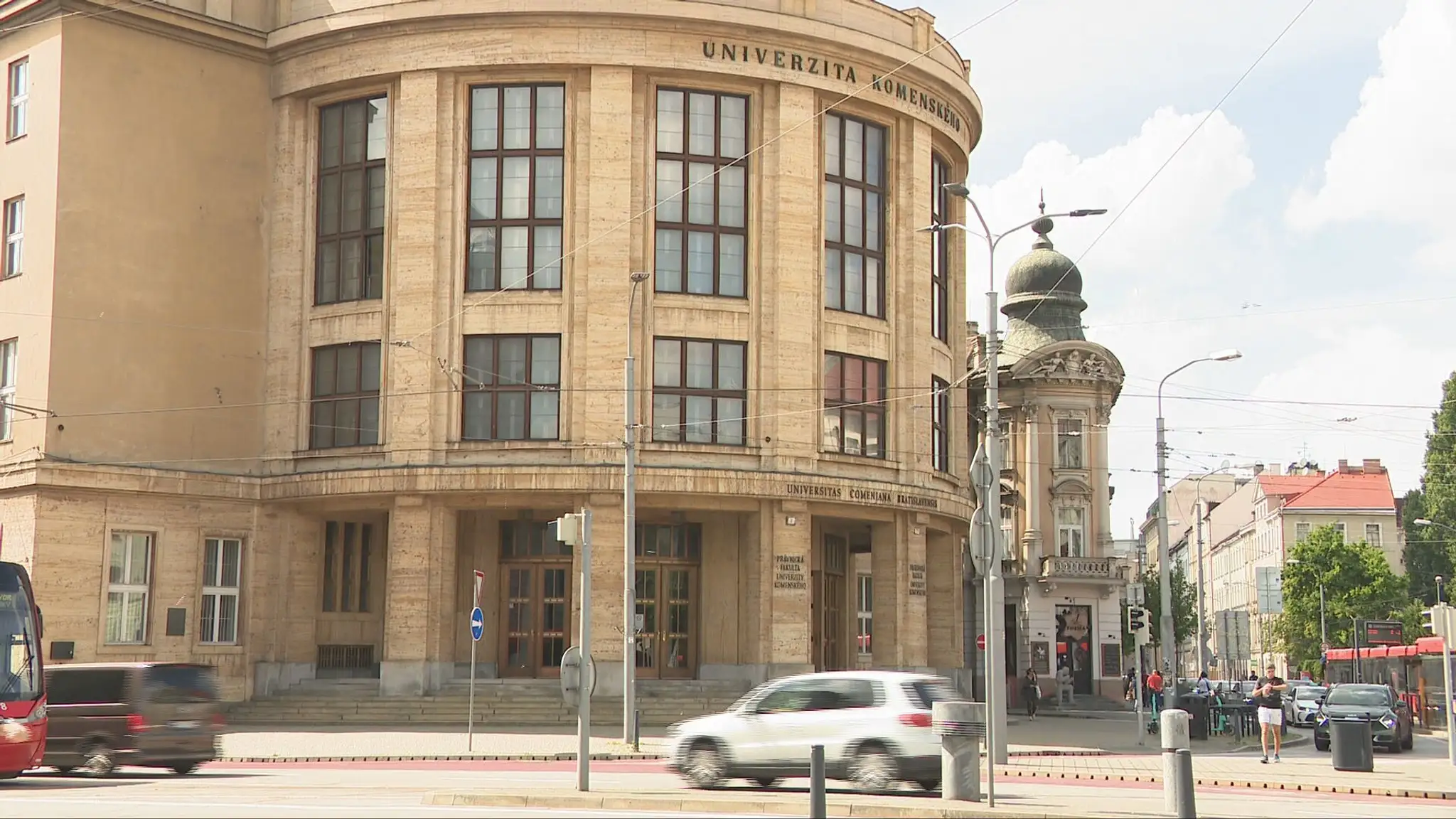 Univerzita Komenského v Bratislave (ilustračná fotografia).