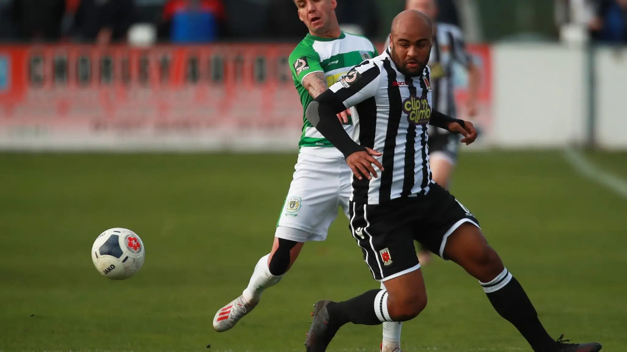 Zomrel anglický futbalista Courtney Meppen-Walter.