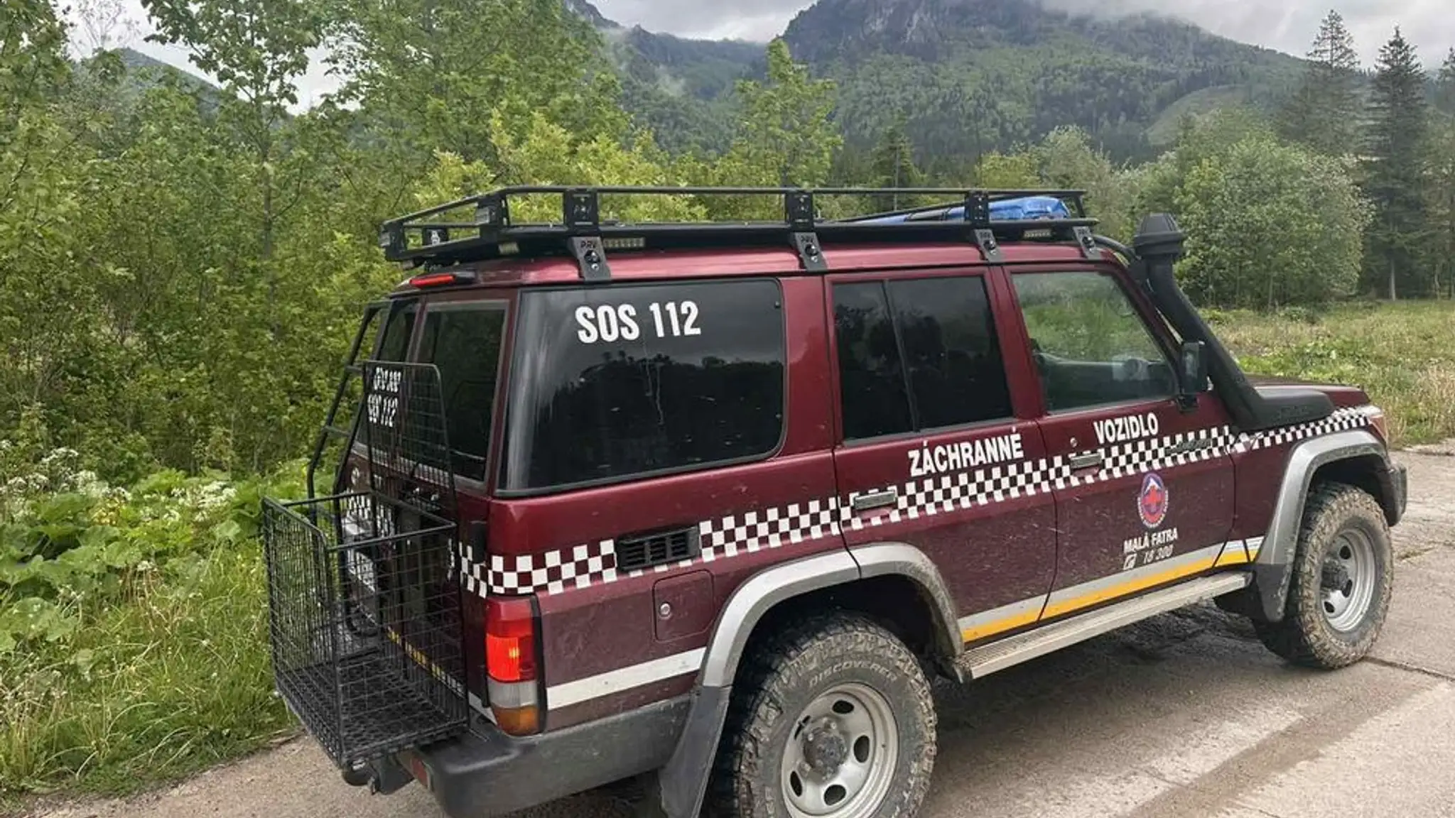 Na snímke záchranné vozidlo OS HZS Malá Fatra.